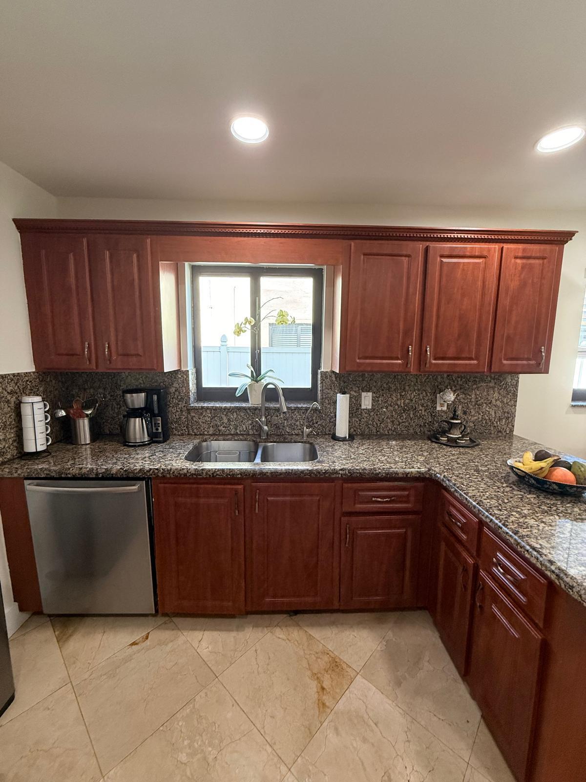 SANDALFOOT COVE SEC 9 - Residential
