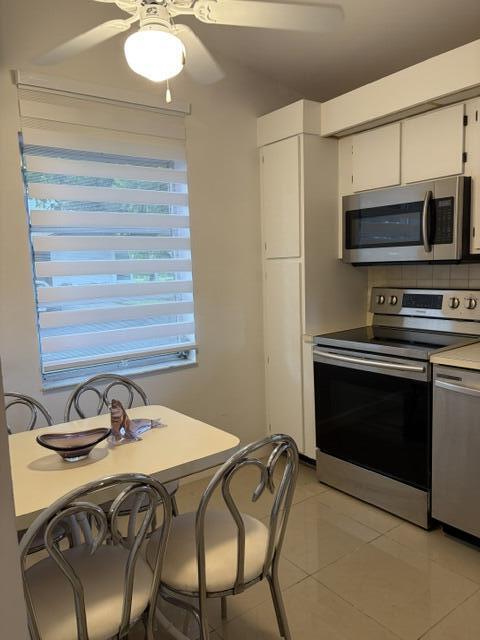 WHISPER WALK CONDOS - Residential Lease