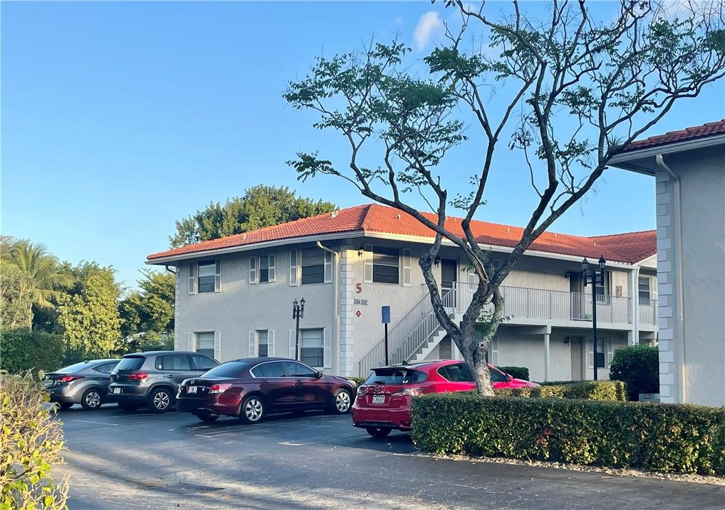 Holiday Village - Residential
