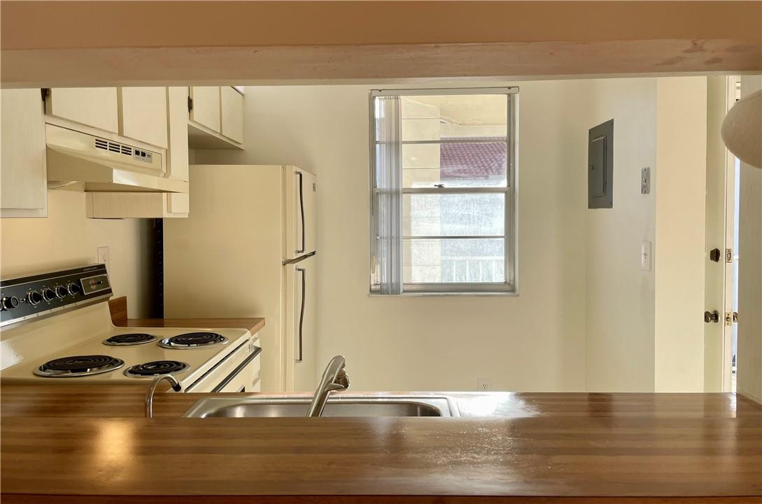 Holiday Village - Residential