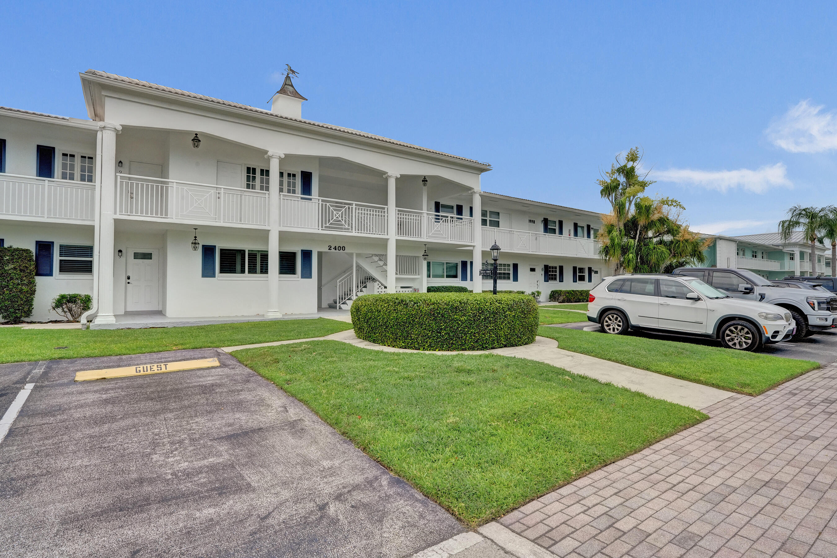 HIBISCUS TERRACE CONDO - Residential