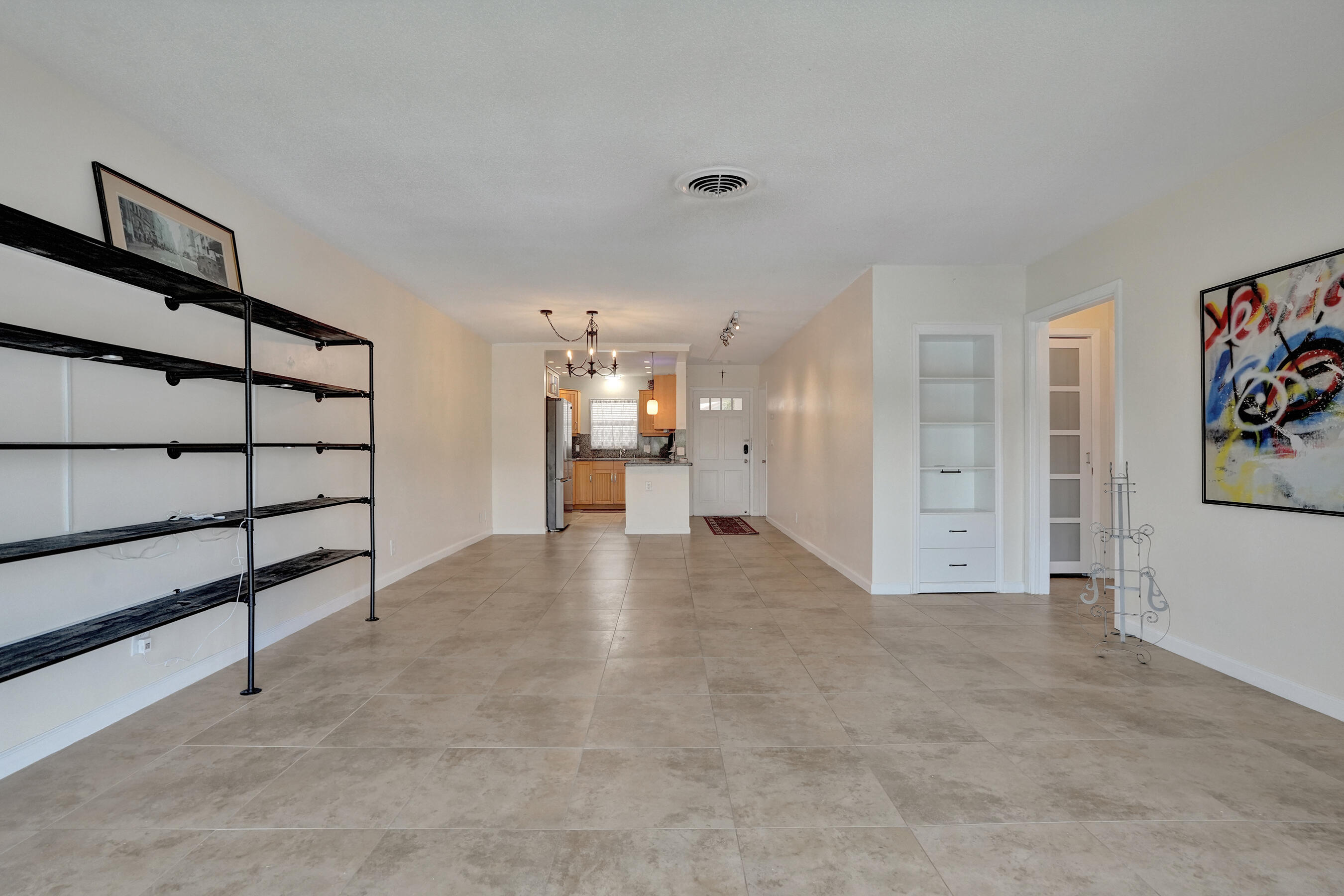HIBISCUS TERRACE CONDO - Residential