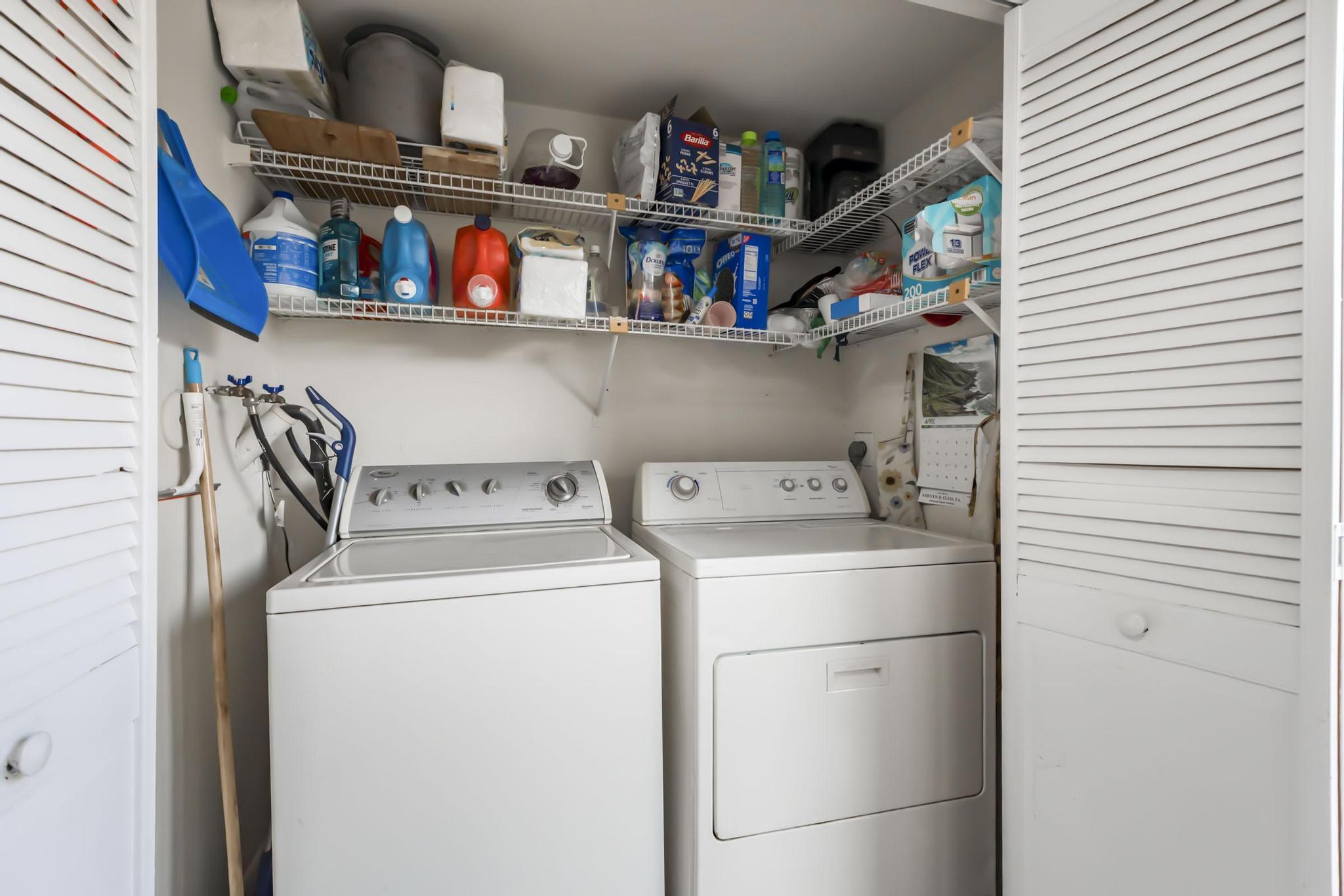 SPRINGTREE LAKES - Residential Lease