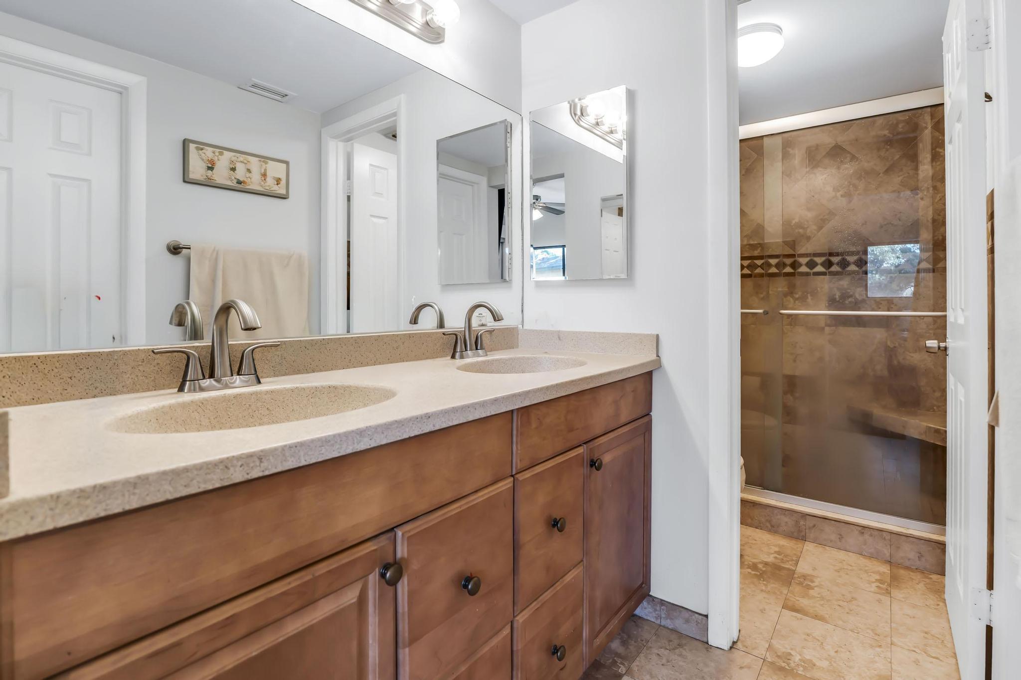 SPRINGTREE LAKES - Residential Lease