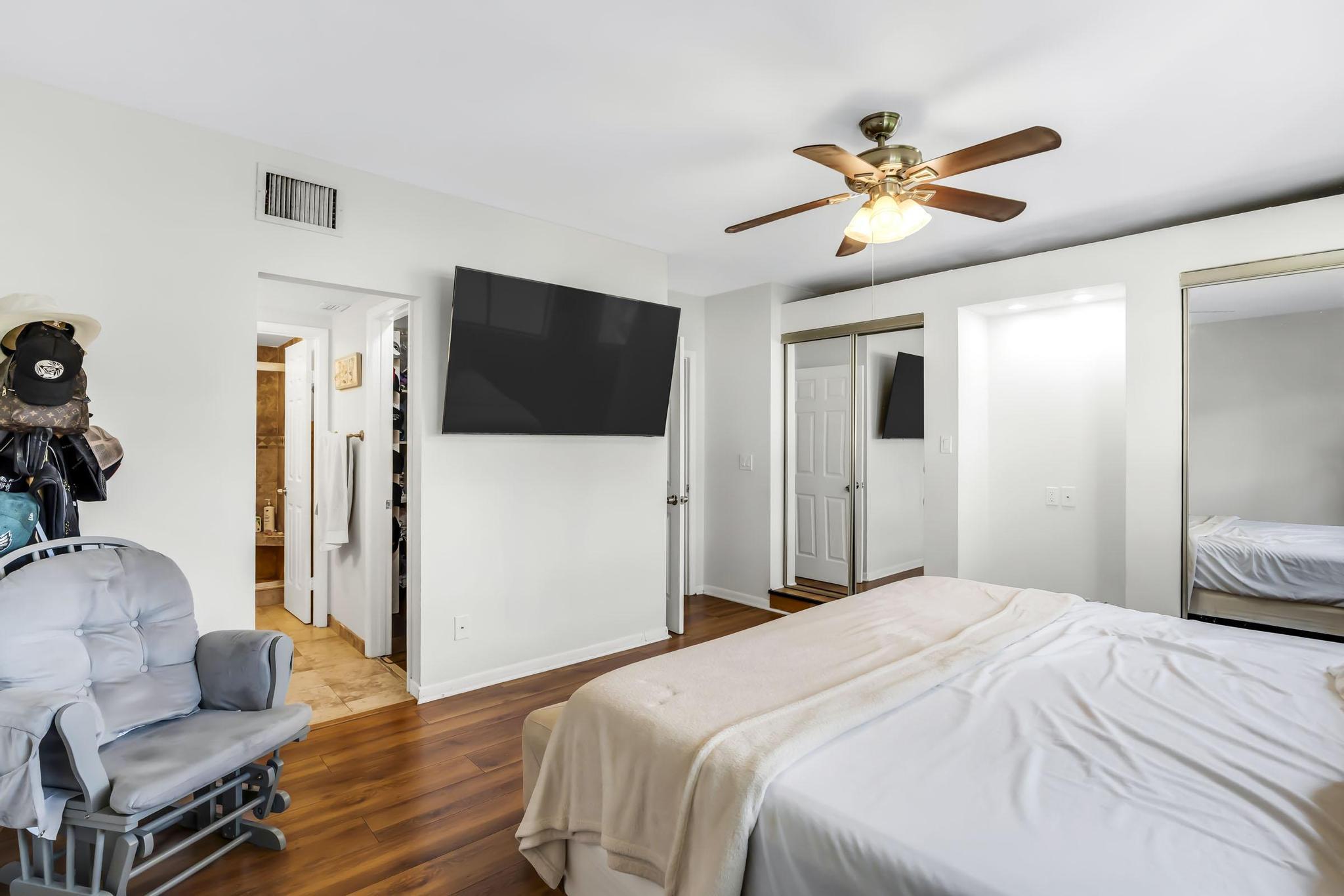 SPRINGTREE LAKES - Residential Lease