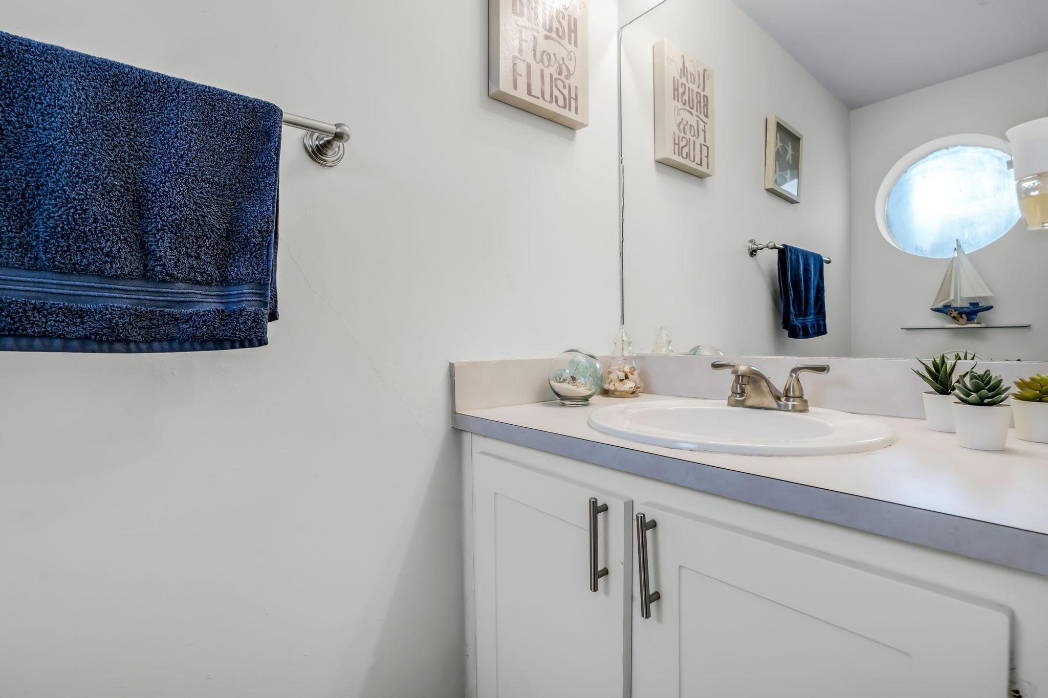 SPRINGTREE LAKES - Residential Lease