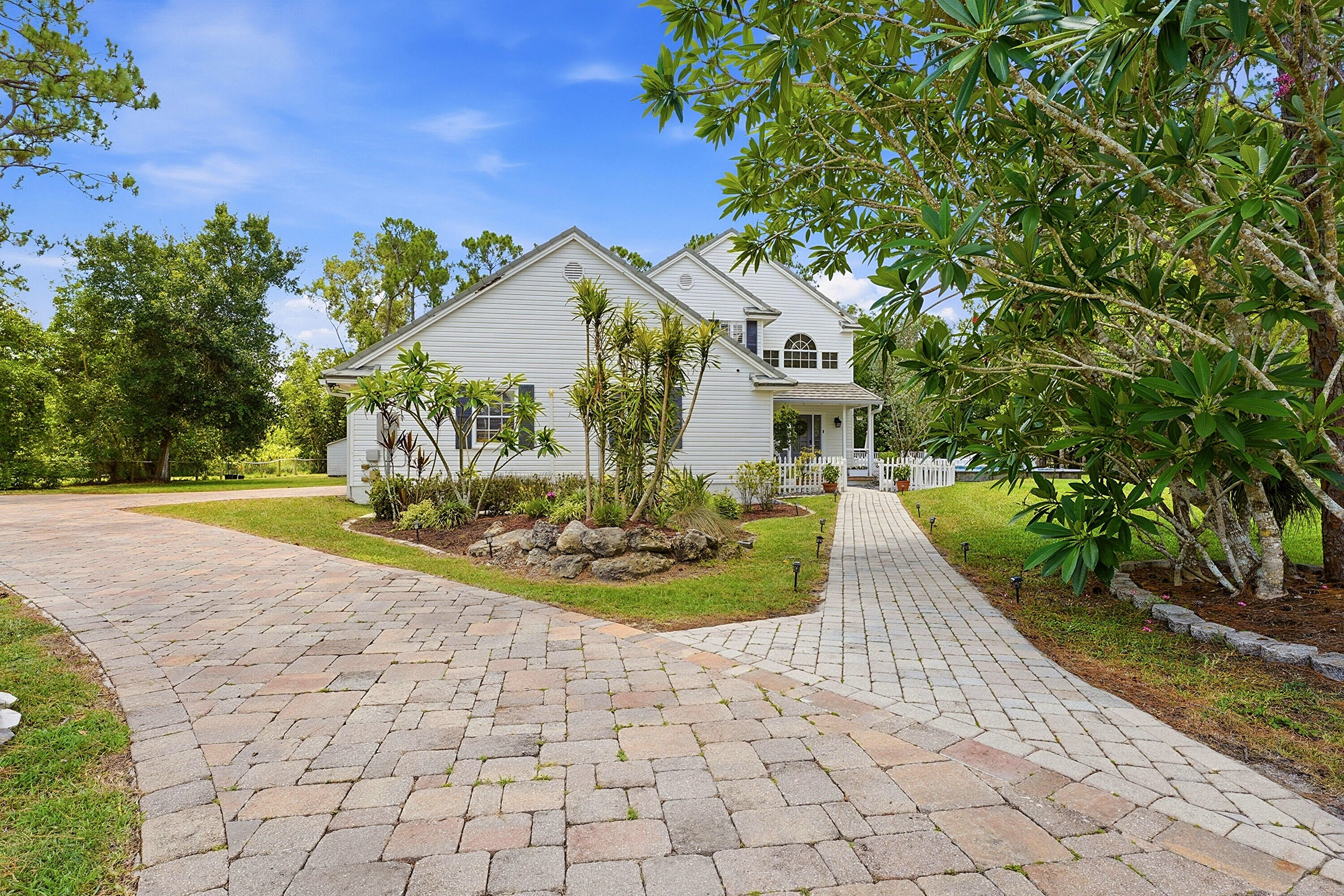 THE ACREAGE - Residential