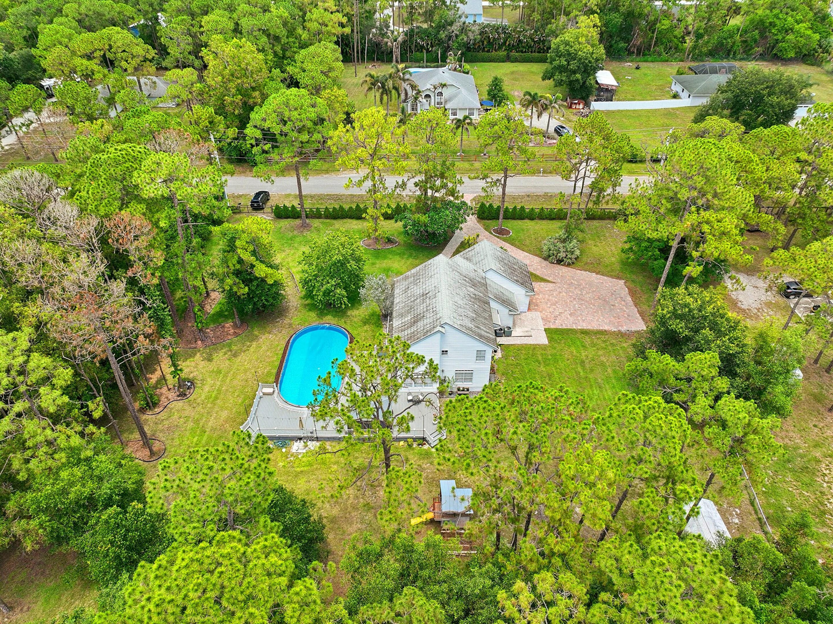THE ACREAGE - Residential