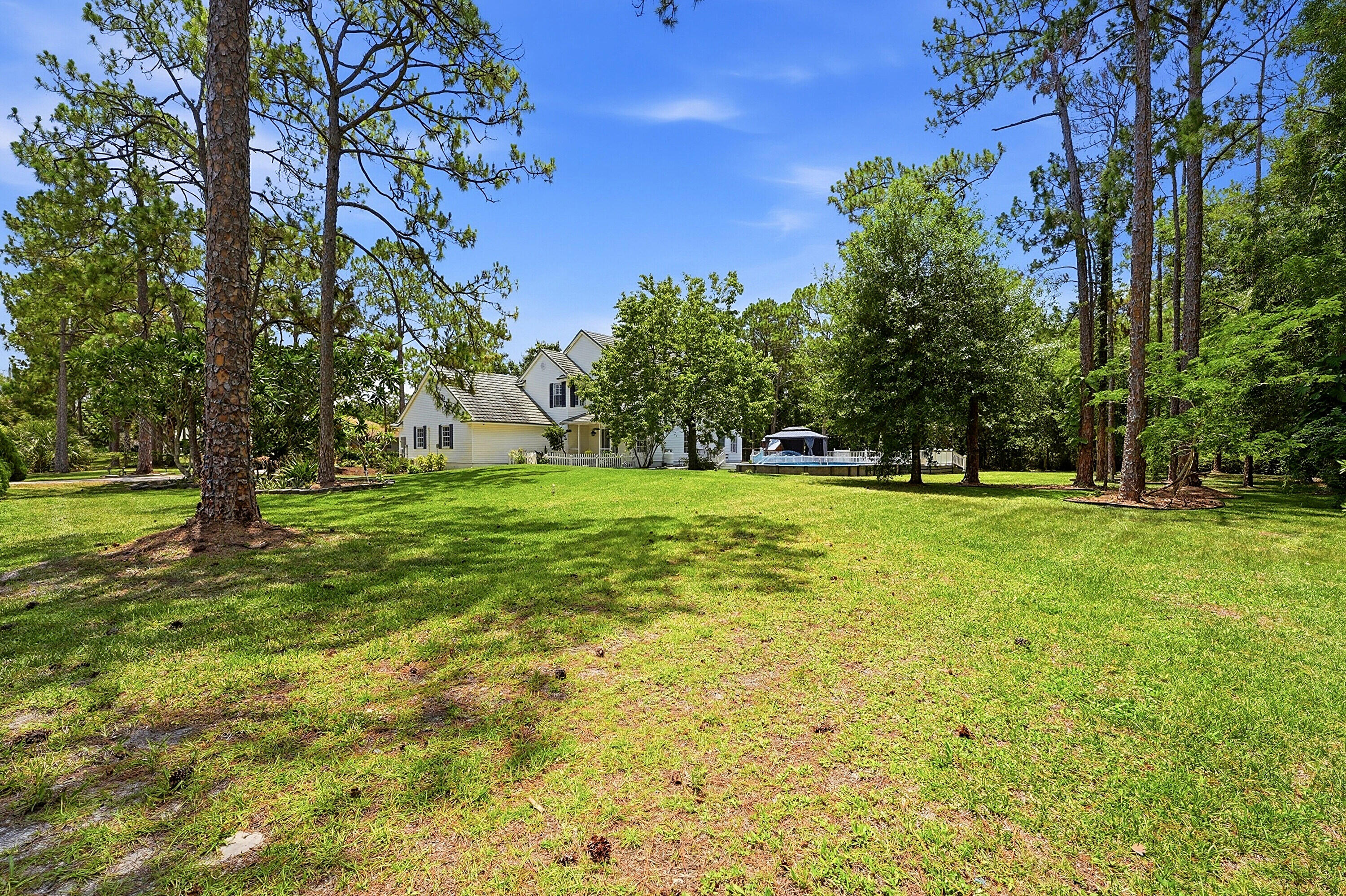 THE ACREAGE - Residential