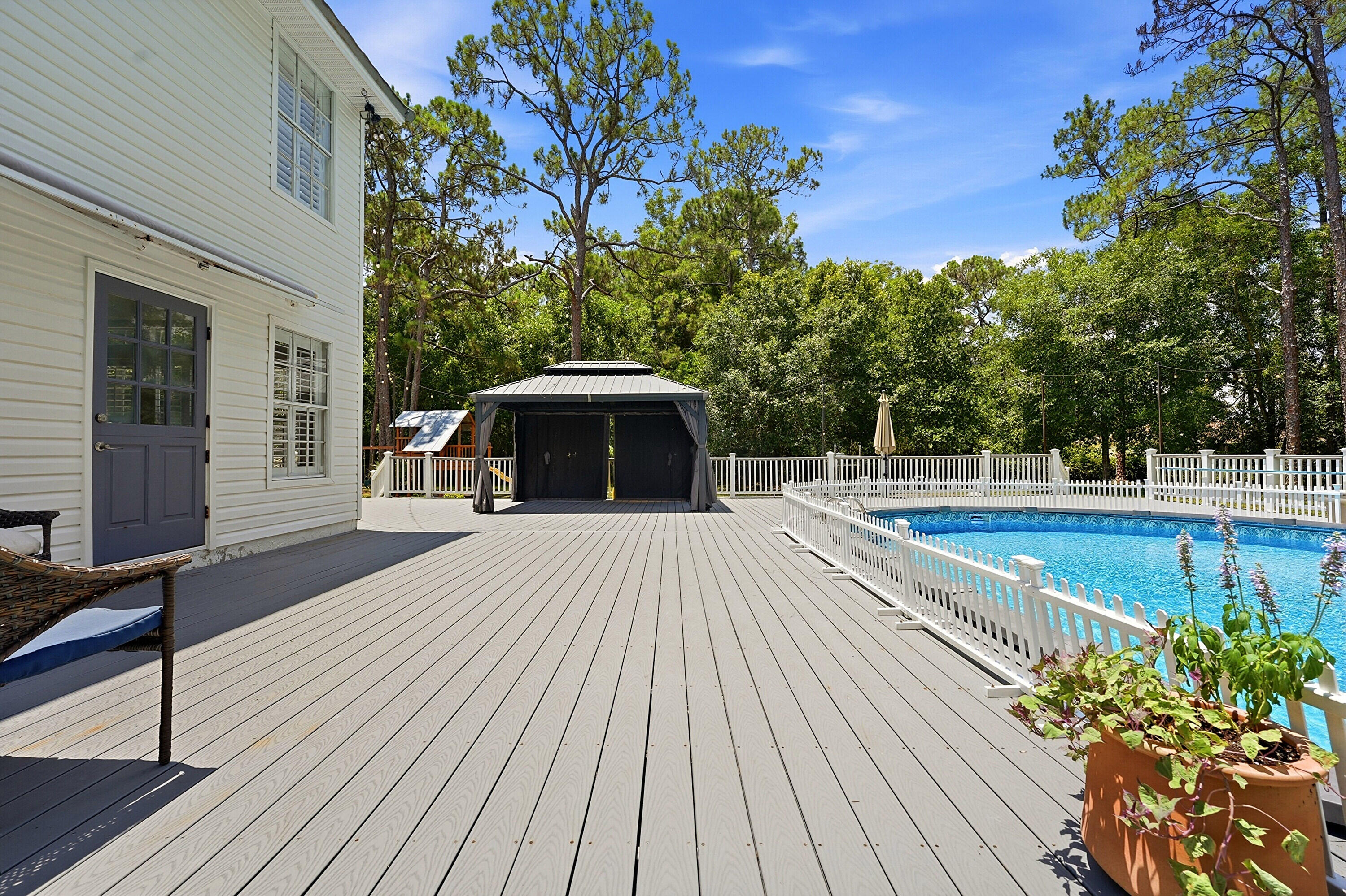 THE ACREAGE - Residential