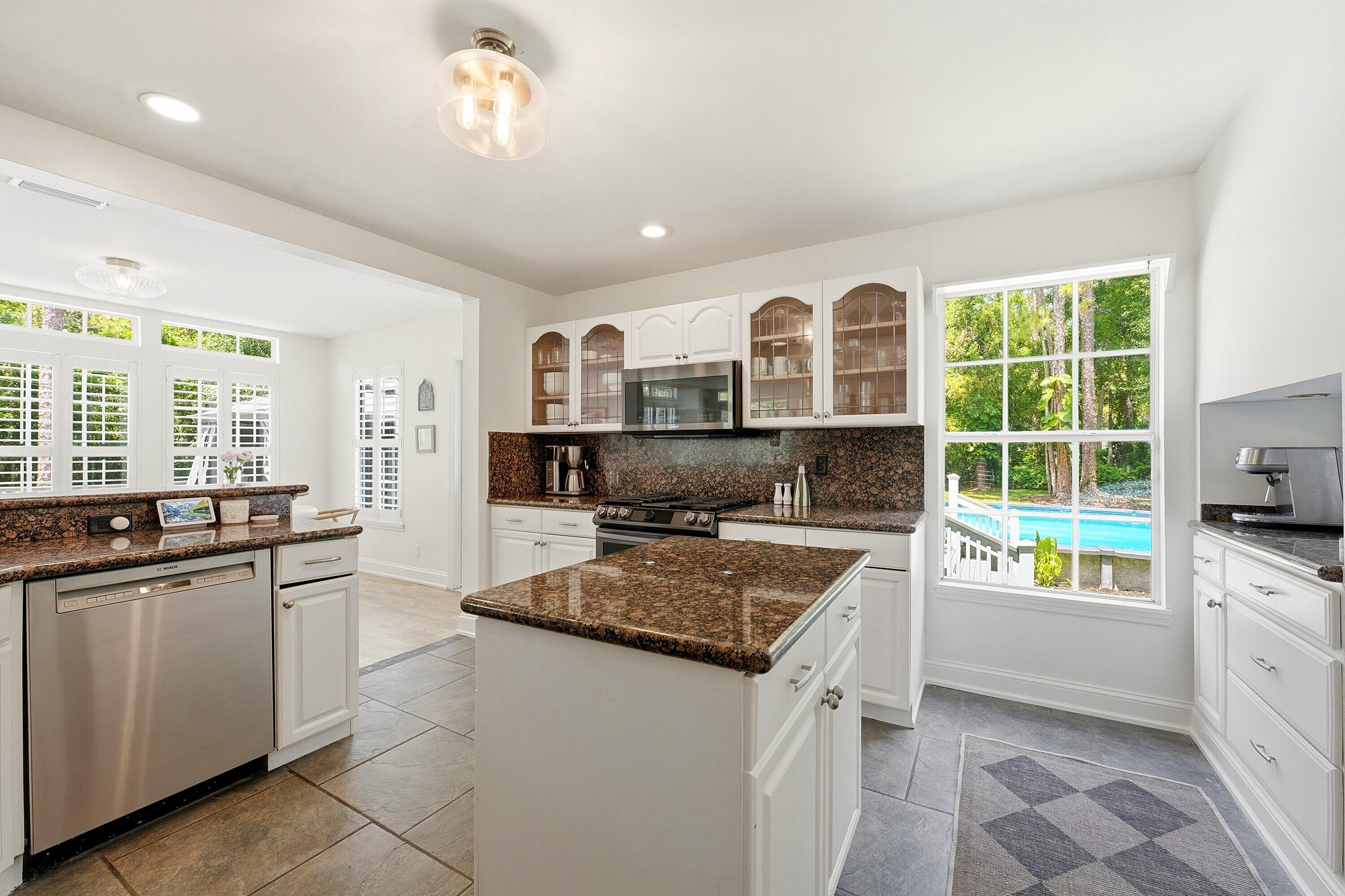 THE ACREAGE - Residential