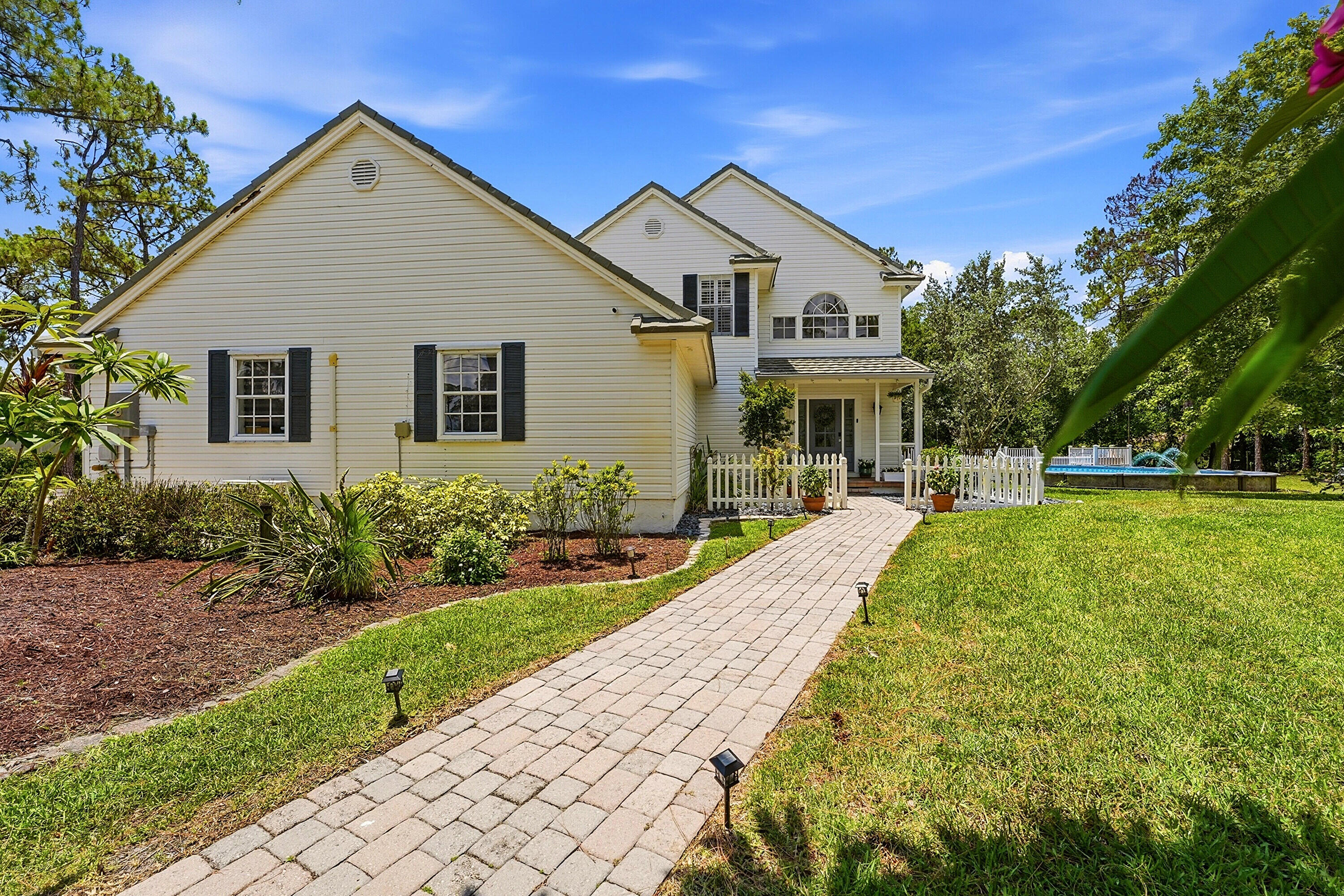 THE ACREAGE - Residential
