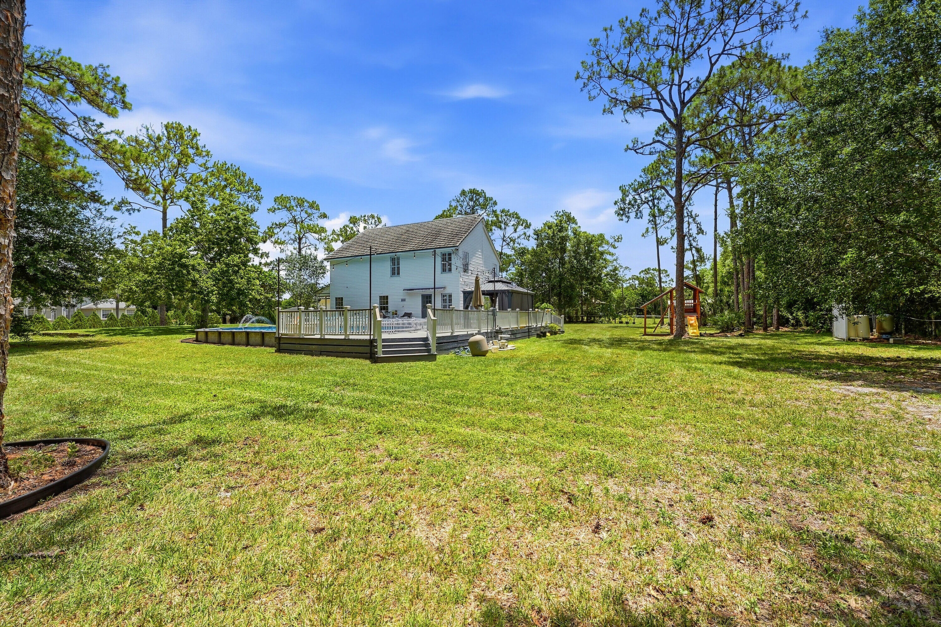 THE ACREAGE - Residential