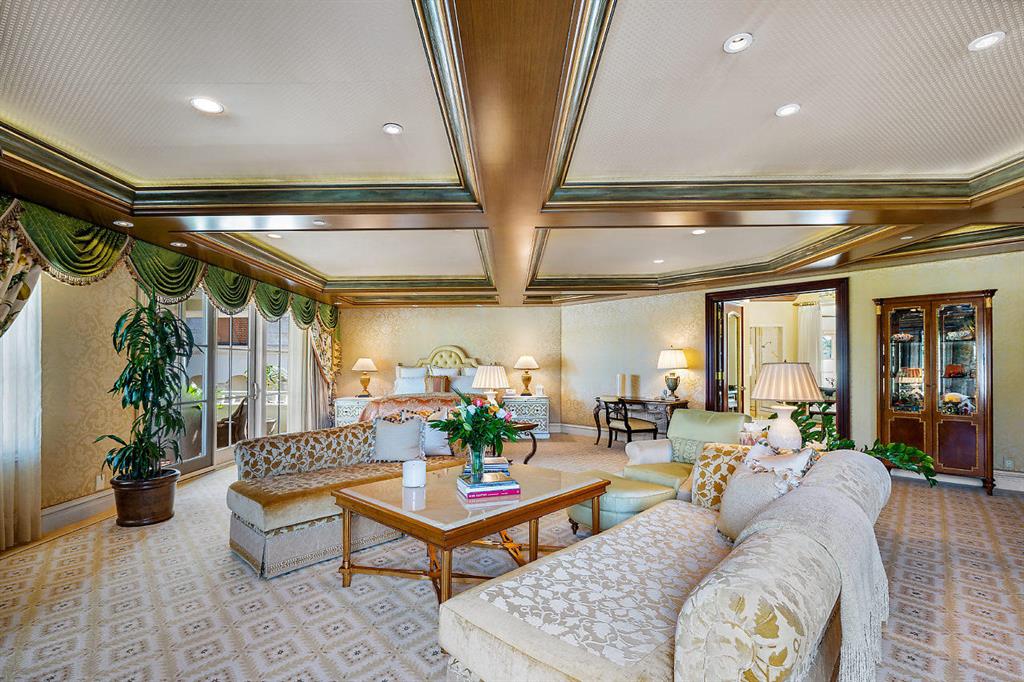 SANCTUARY - Residential