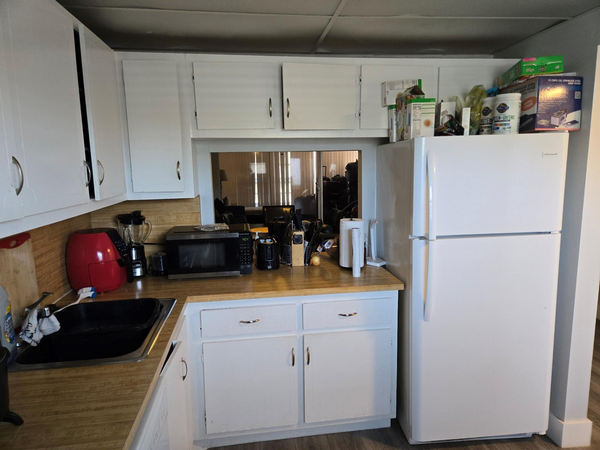 SANDS POINT CONDOMINIUM II - Residential