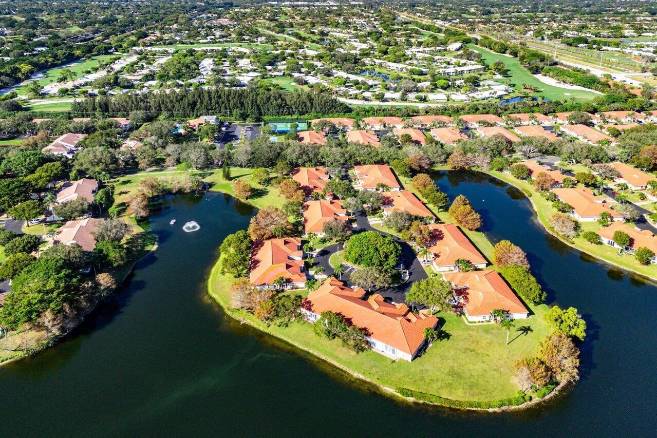 QUAIL RUN VILLAS - Residential Lease