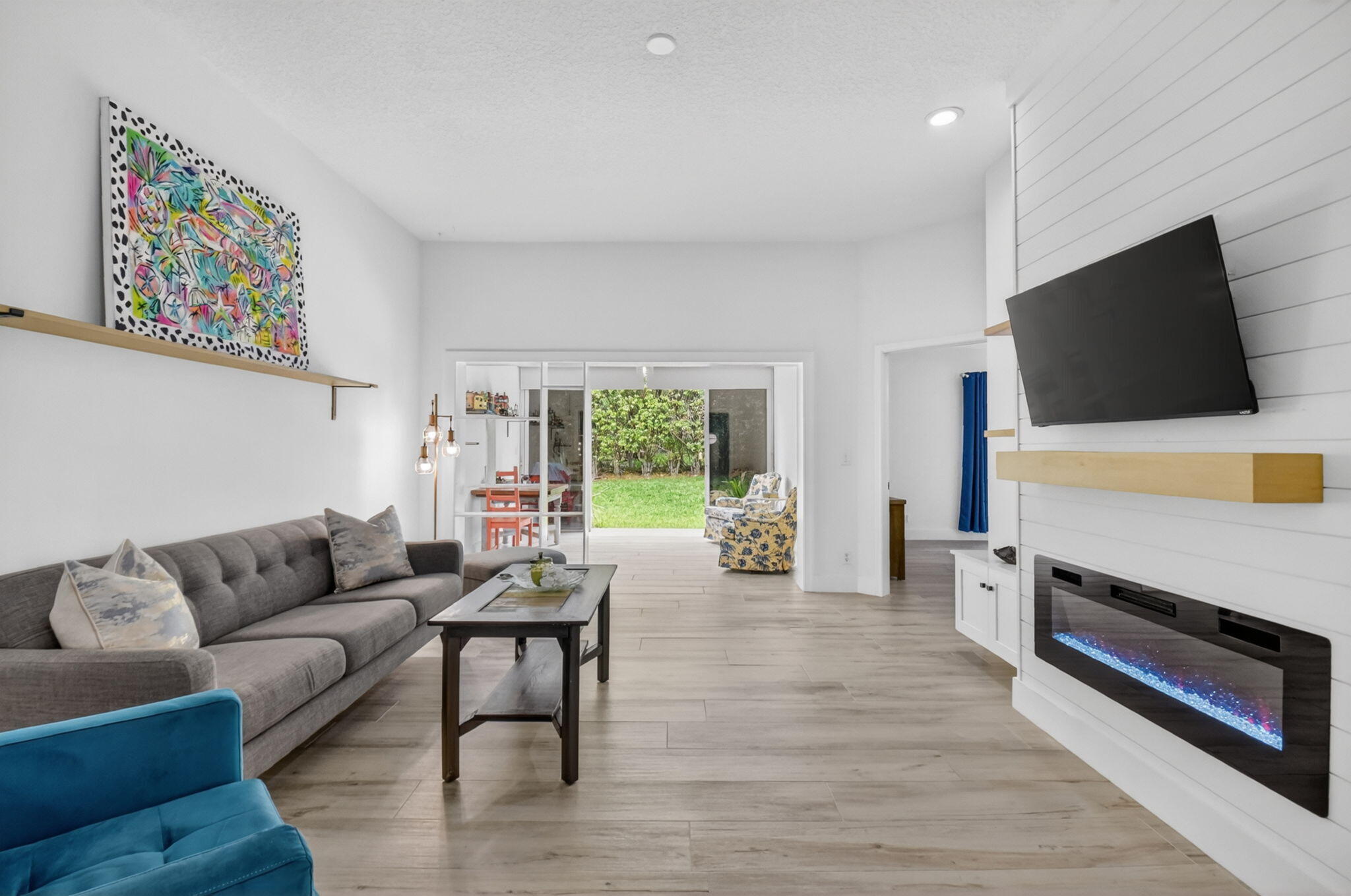 QUAIL RUN VILLAS - Residential Lease