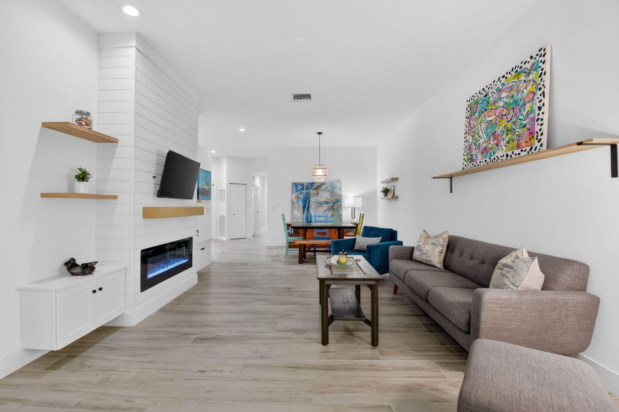QUAIL RUN VILLAS - Residential Lease