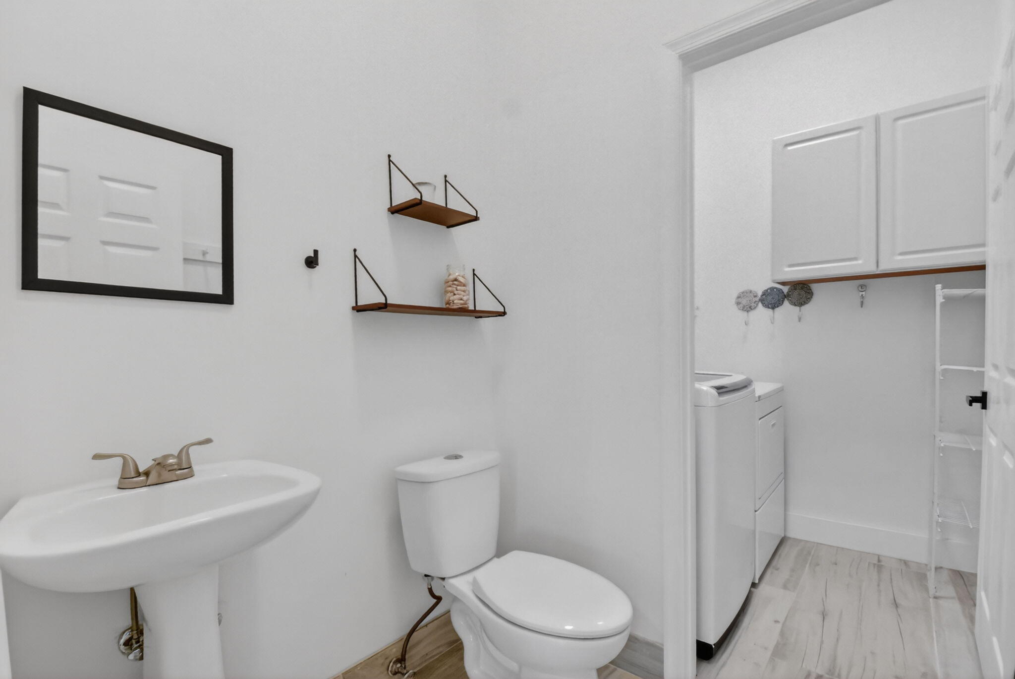 QUAIL RUN VILLAS - Residential Lease