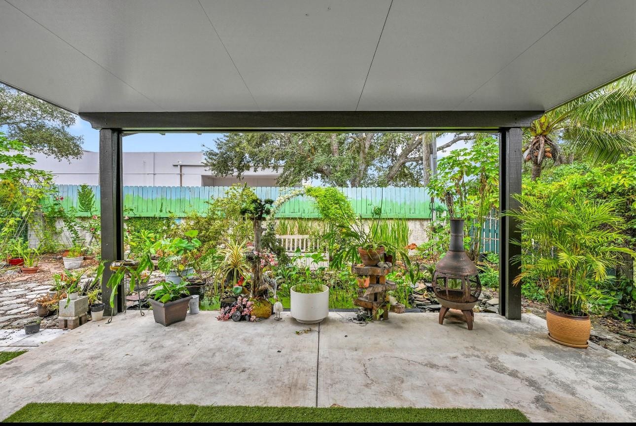 WEST PARK-EAST PARCEL - Residential Lease