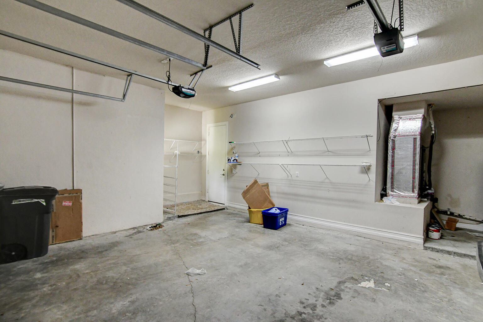 WELLINGTON VIEW - Residential Lease
