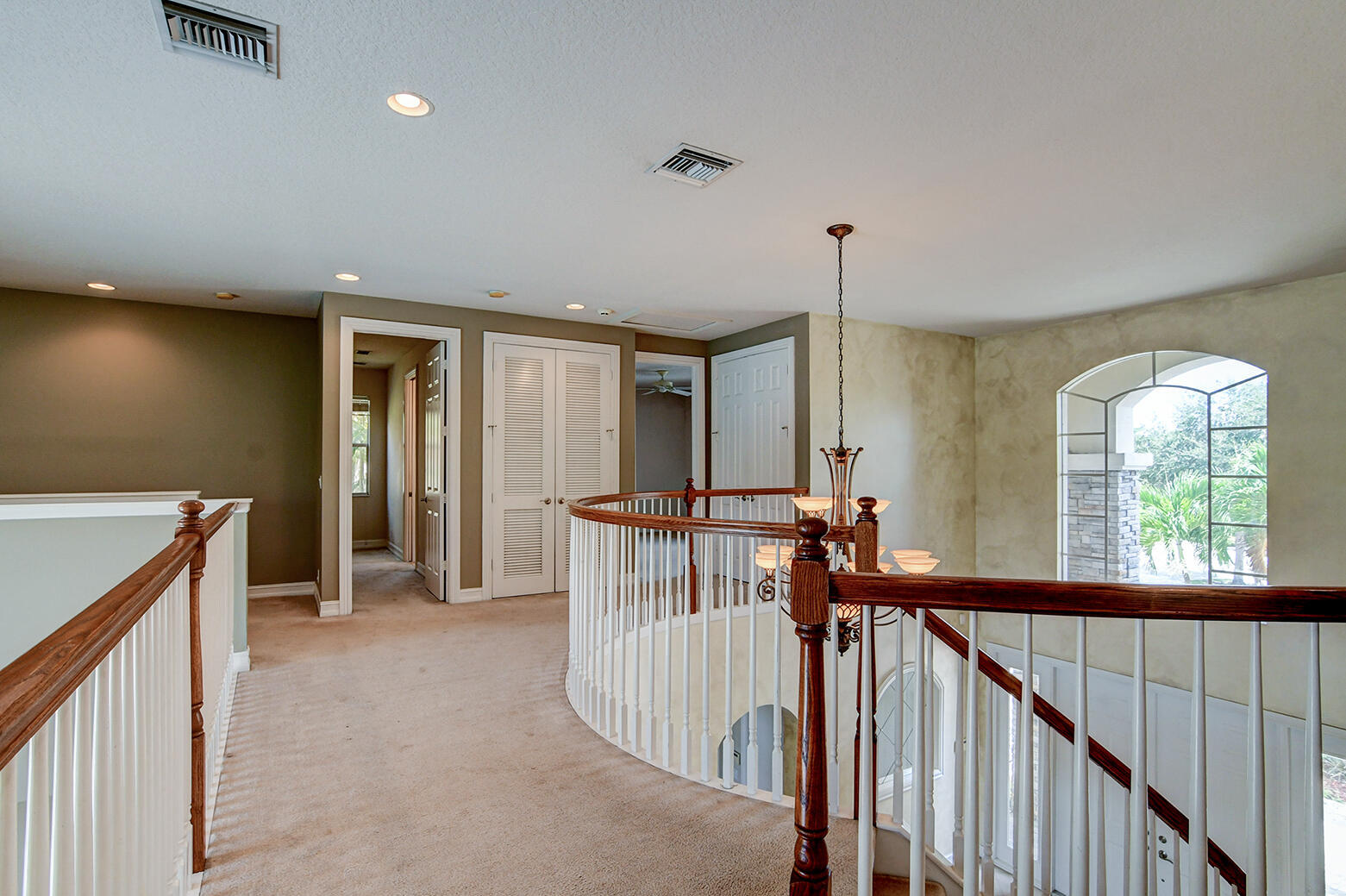 WELLINGTON VIEW - Residential Lease