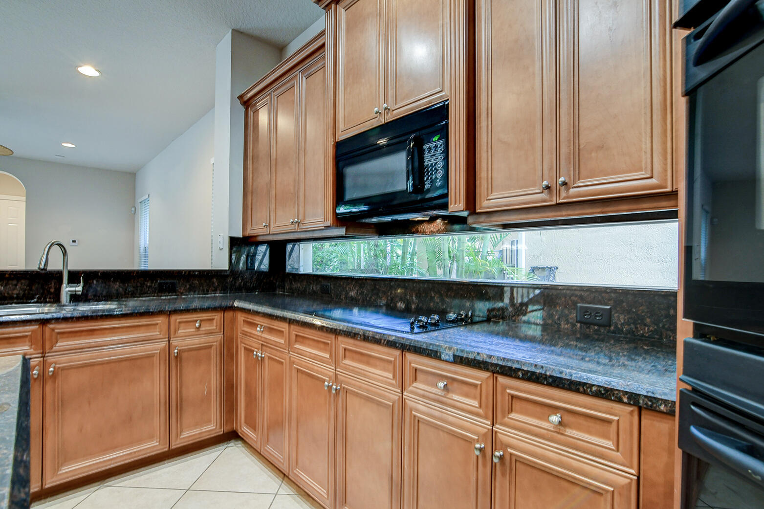 WELLINGTON VIEW - Residential Lease