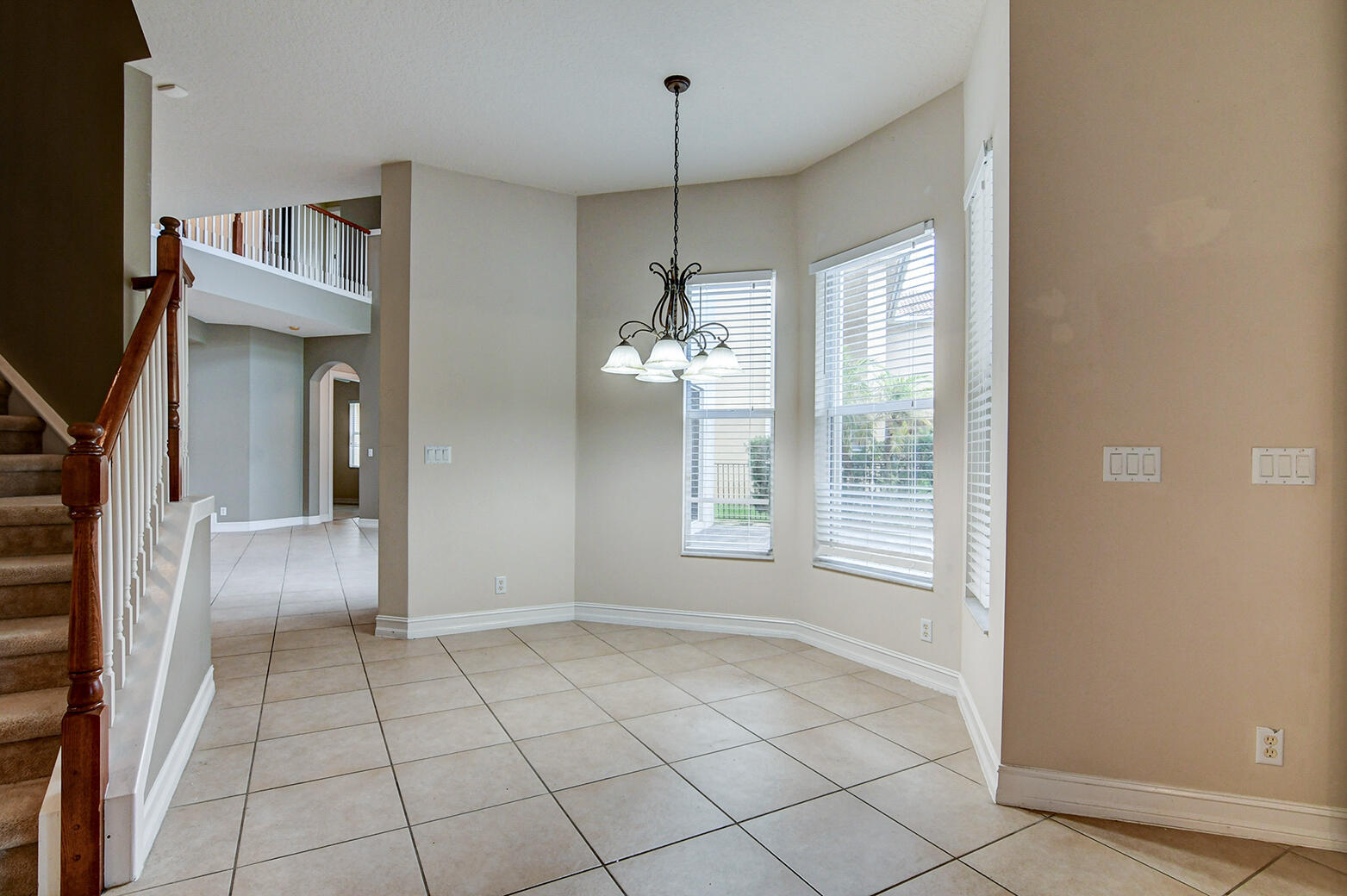 WELLINGTON VIEW - Residential Lease