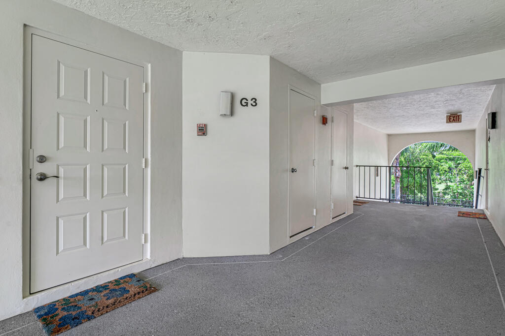 PALM CLUB VILLAGE II CONDO - Residential