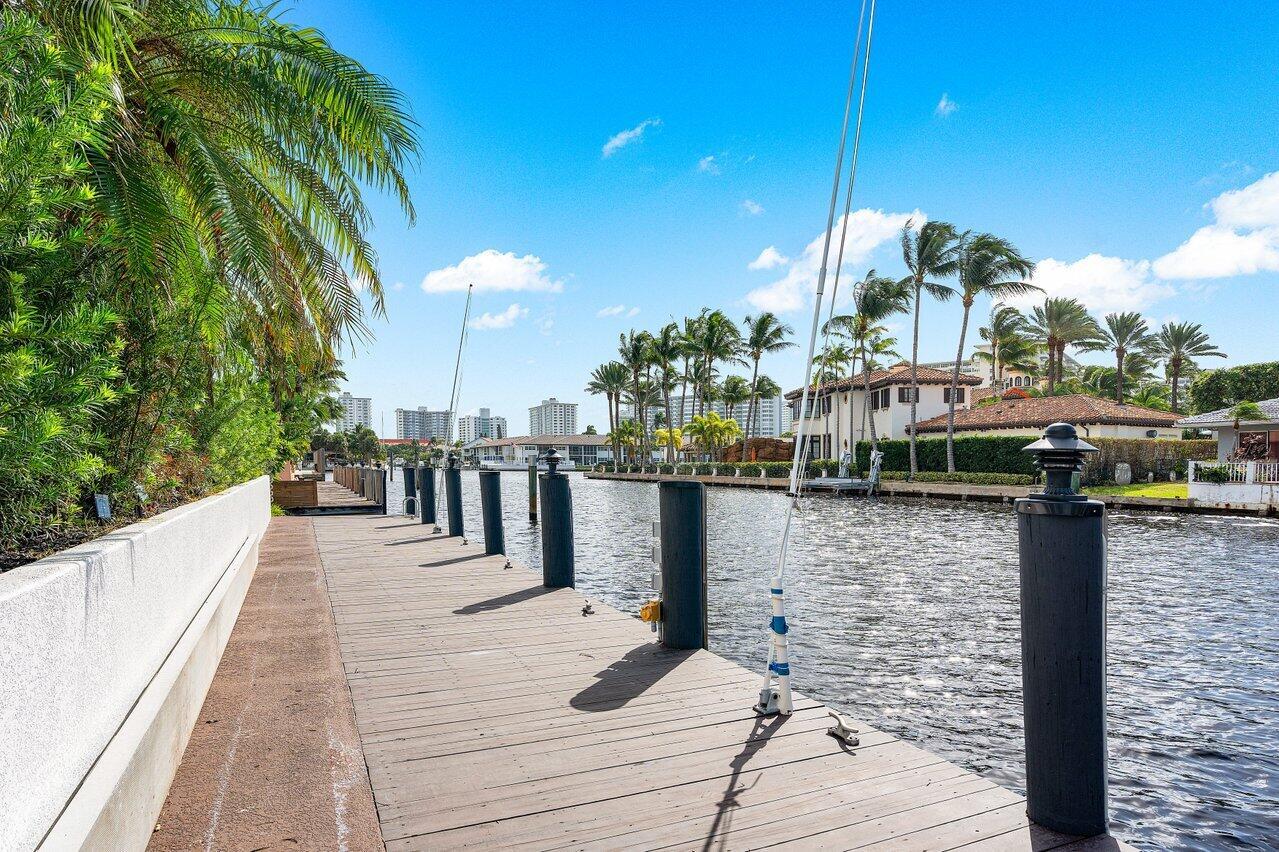 CORAL RIDGE COUNTRY CLUB - Residential