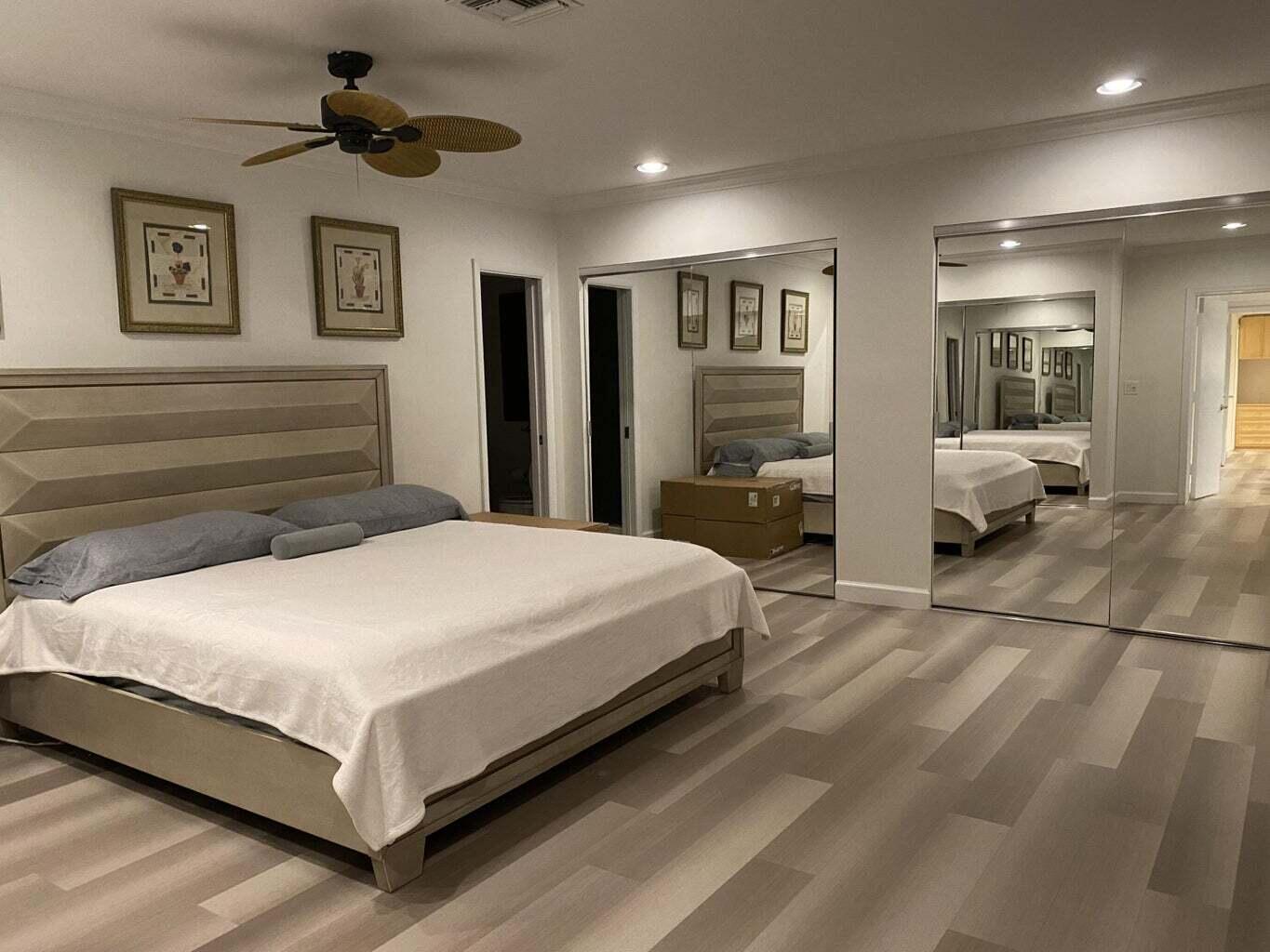 LAKE SHORE CONDO - Residential