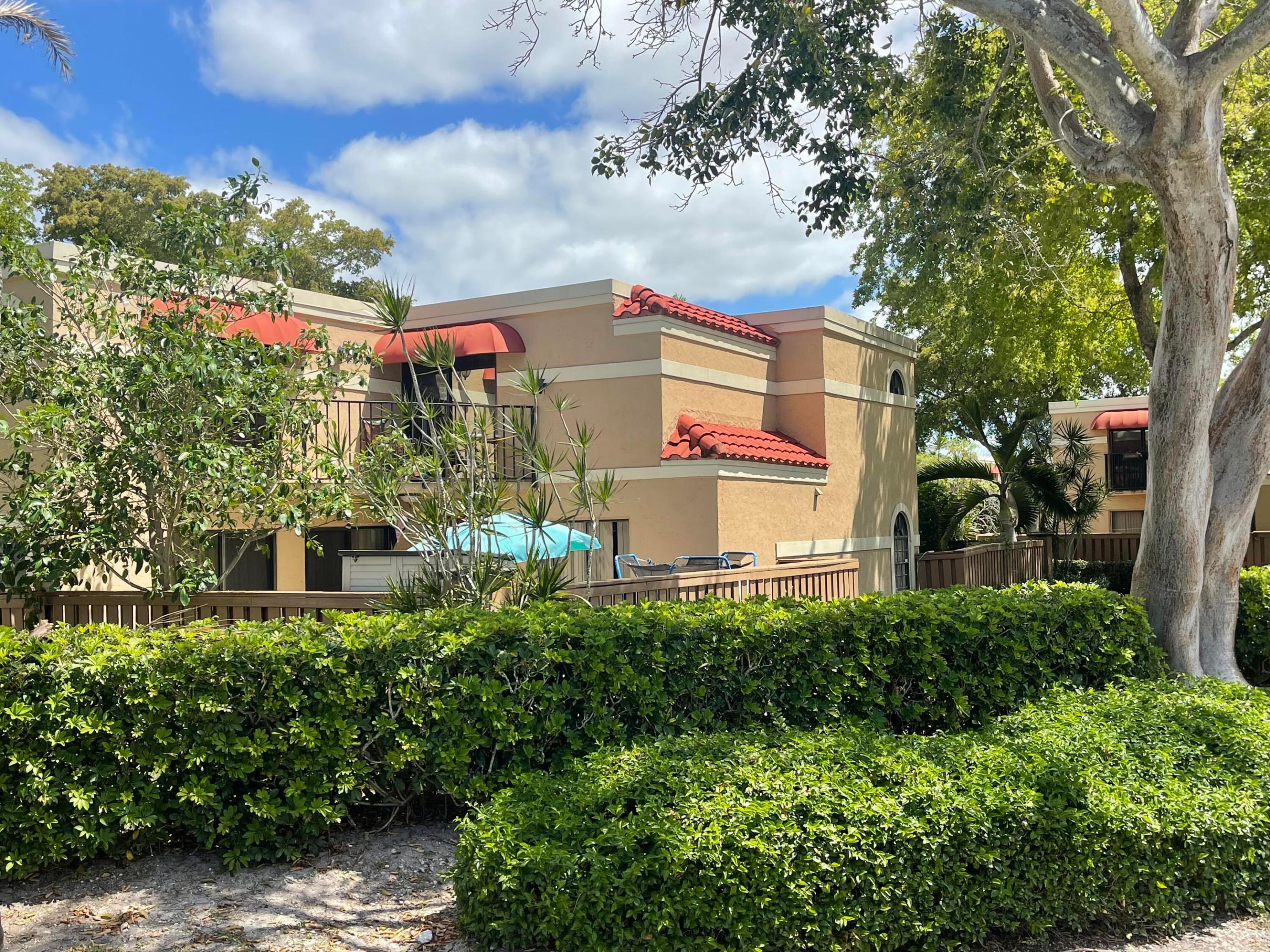BOCA RIO NORTH - Residential Lease