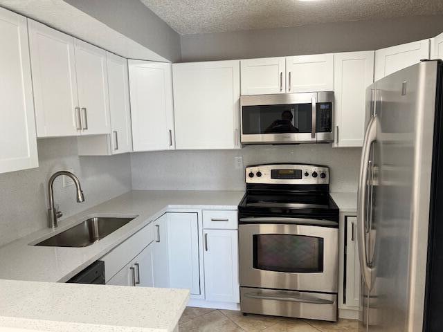 BOCA RIO NORTH - Residential Lease