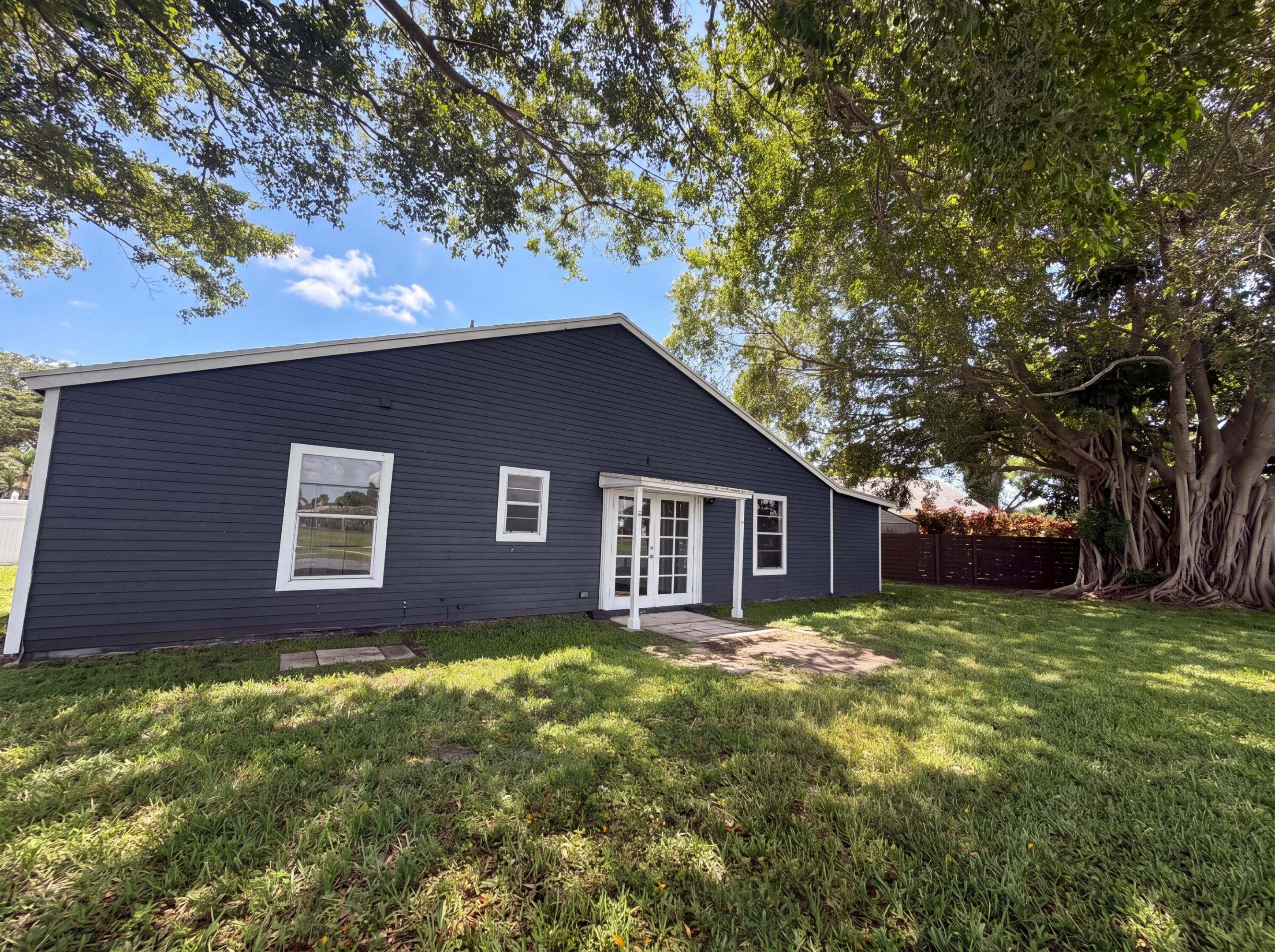 RAINBOW LAKES I - Residential