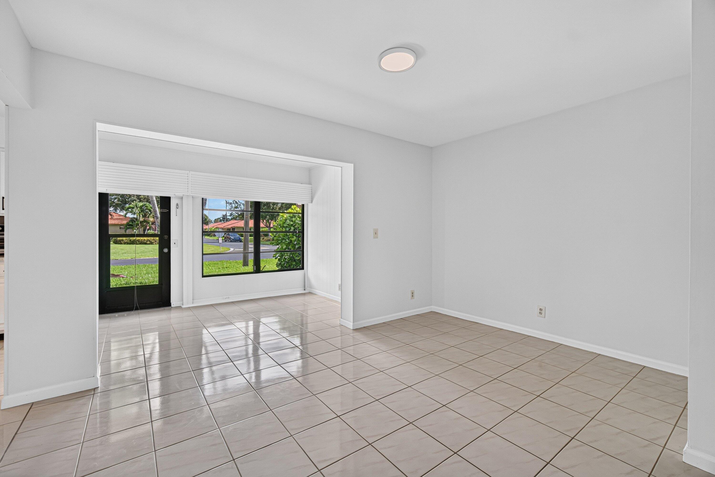 BENT TREE VILLAS WEST CONDO - Residential
