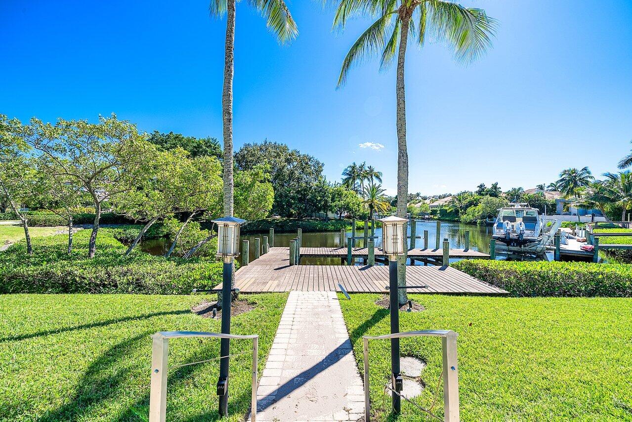 FRENCHMANS CREEK - Residential