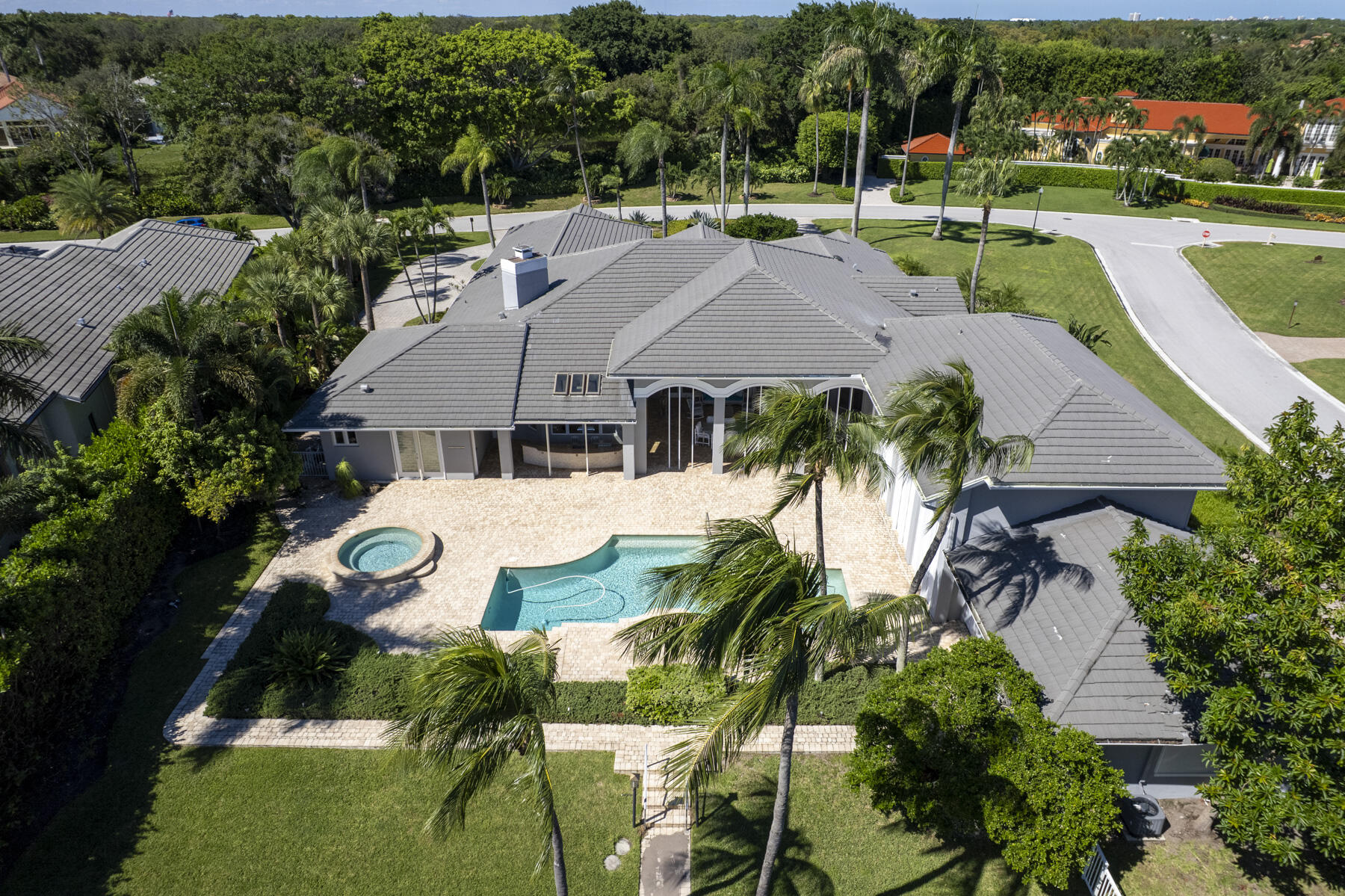 FRENCHMANS CREEK - Residential