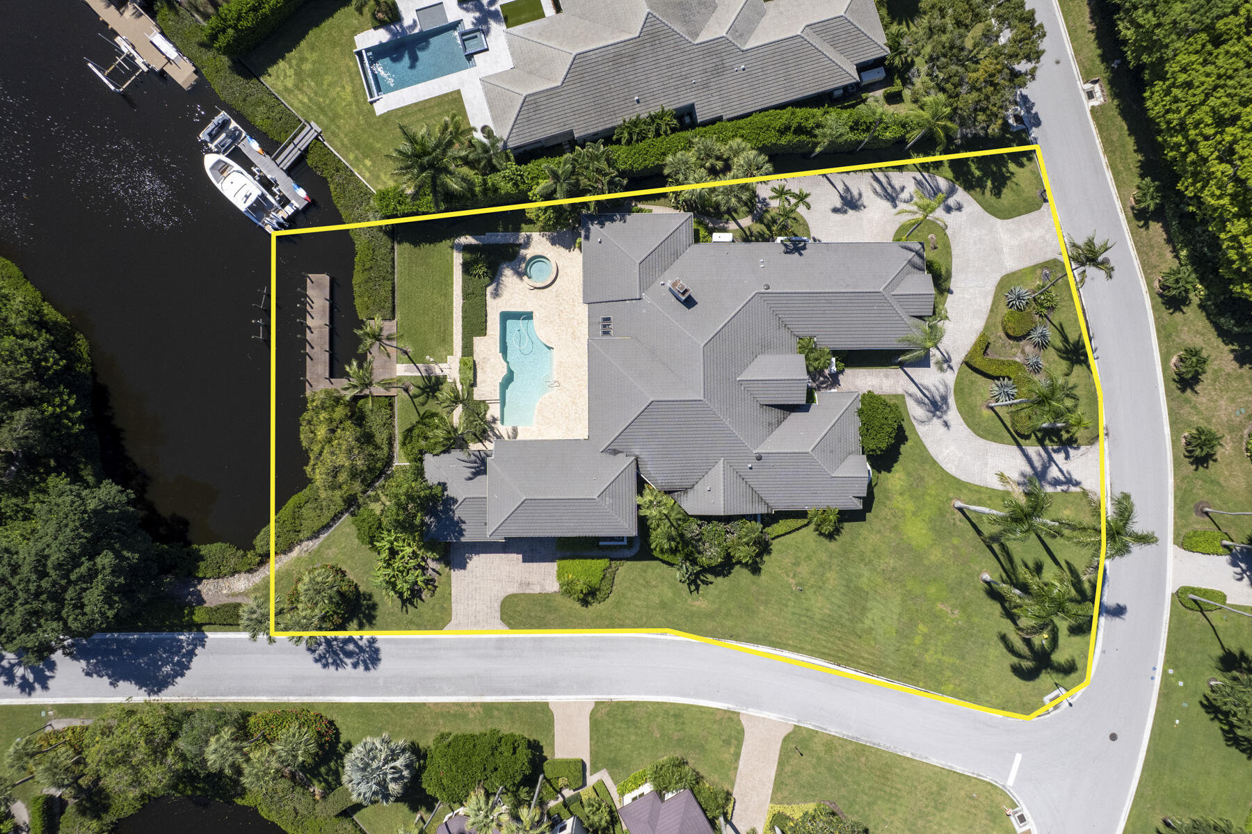 FRENCHMANS CREEK - Residential