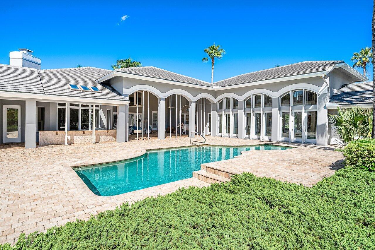 FRENCHMANS CREEK - Residential