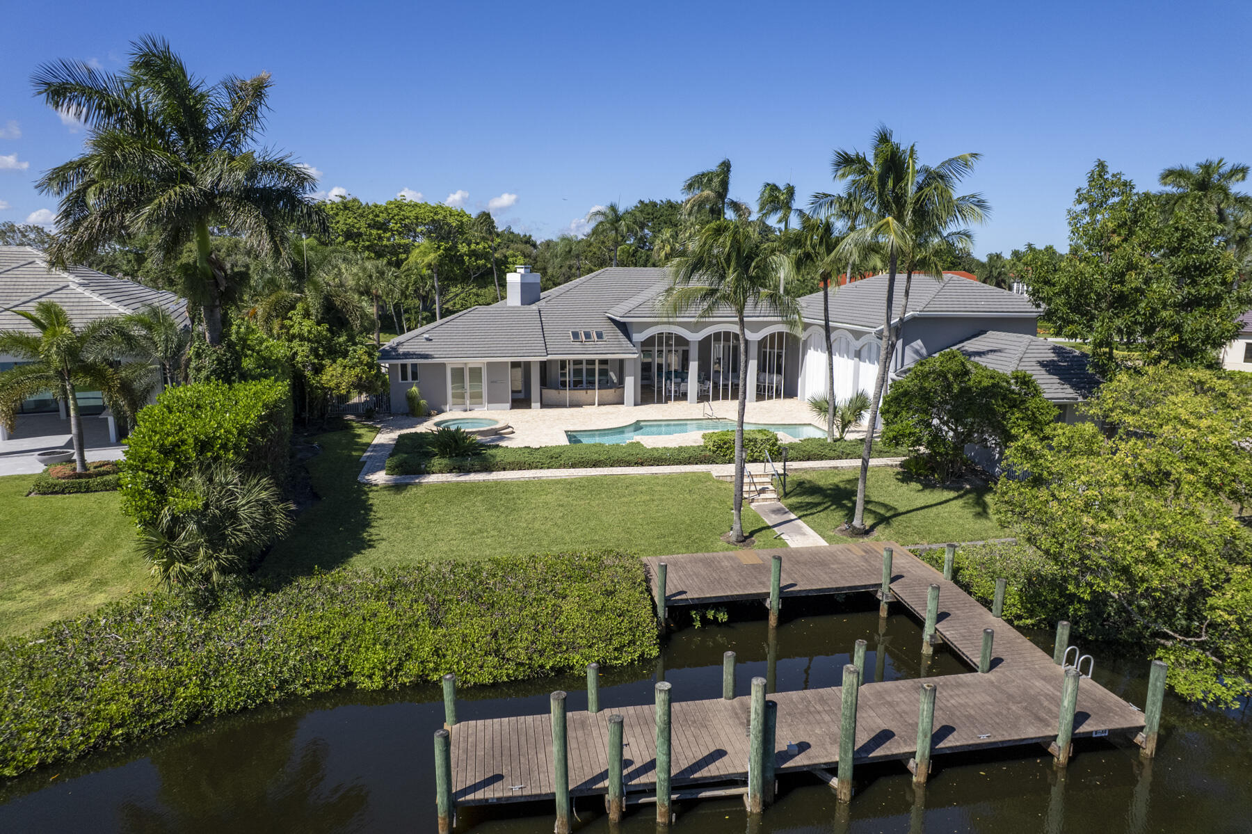 FRENCHMANS CREEK - Residential