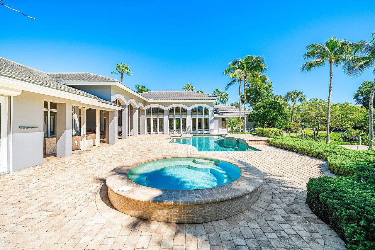 FRENCHMANS CREEK - Residential