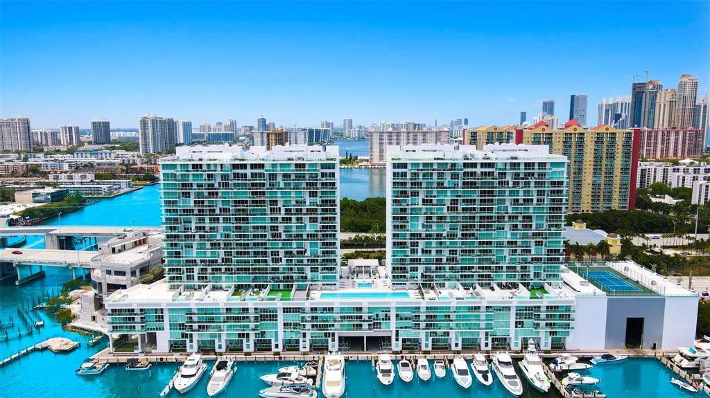 400 SUNNY ISLES - Residential