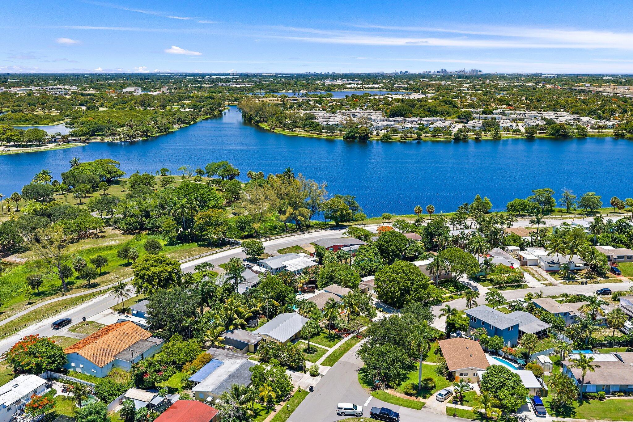 LAKE OSBORNE ESTATES - Residential