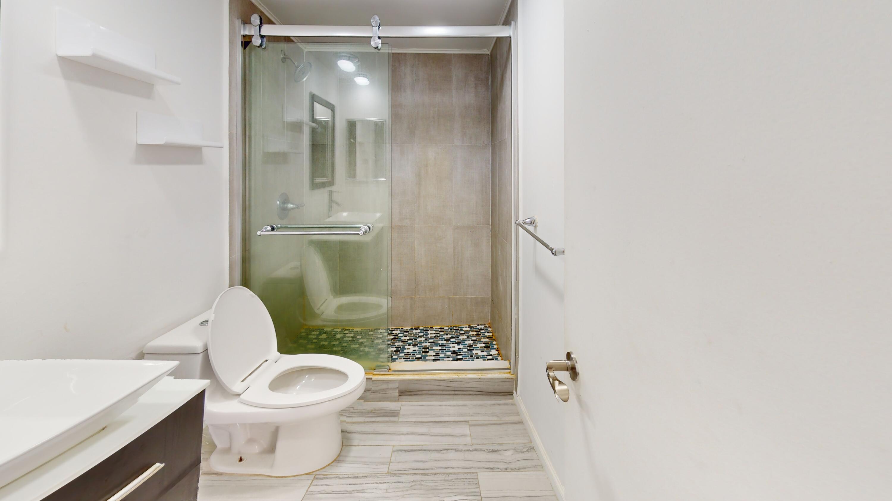 PALM-AIRE COUNTRY CLUB - Residential