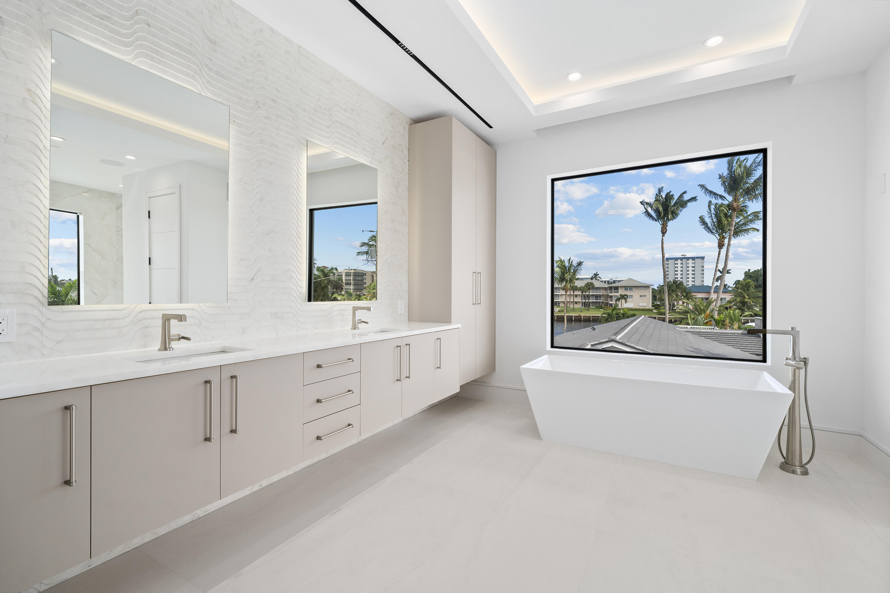 COVE 2ND SEC - Residential