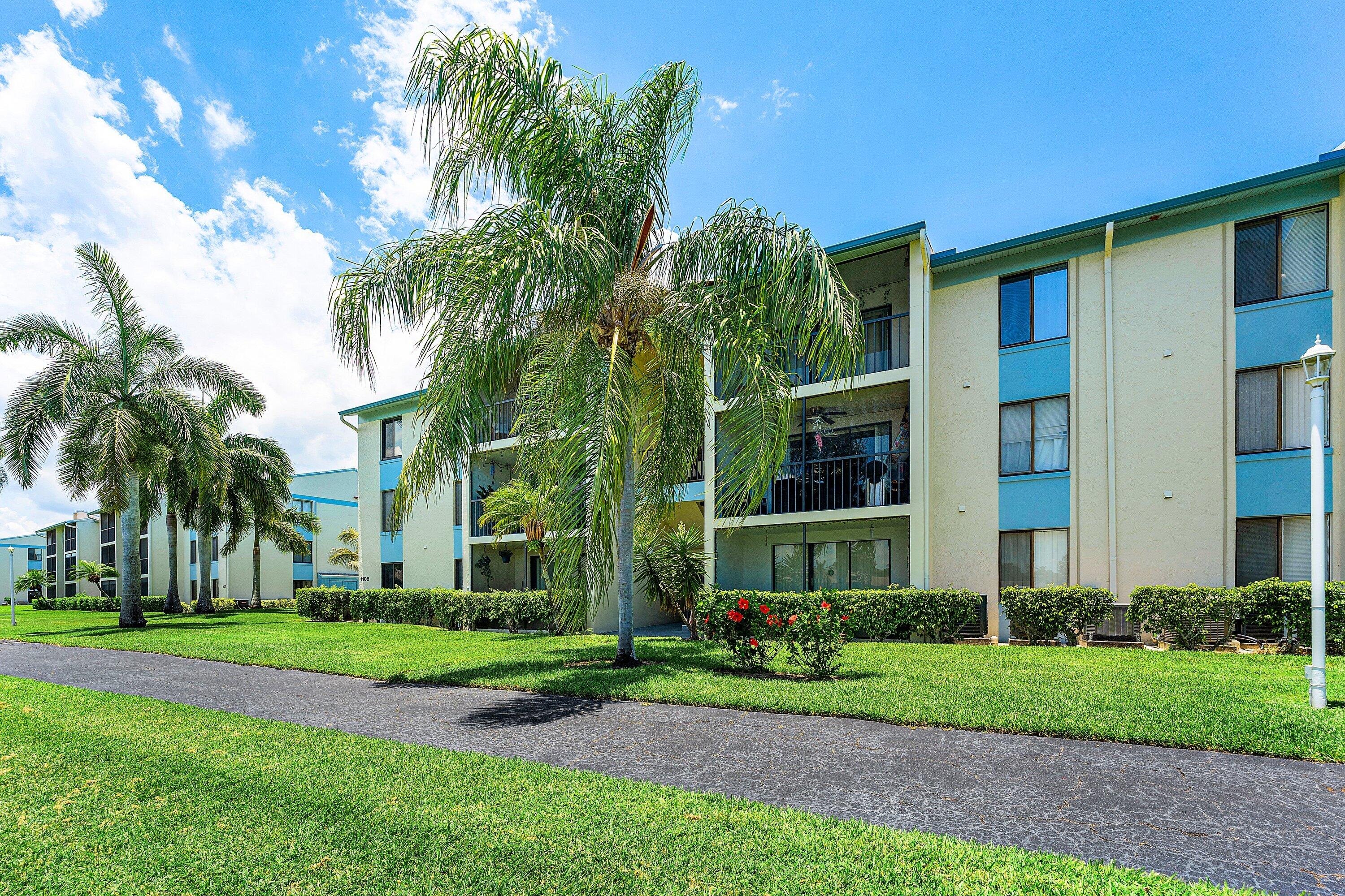 PALM CLUB VILLAGE II CONDO - Residential