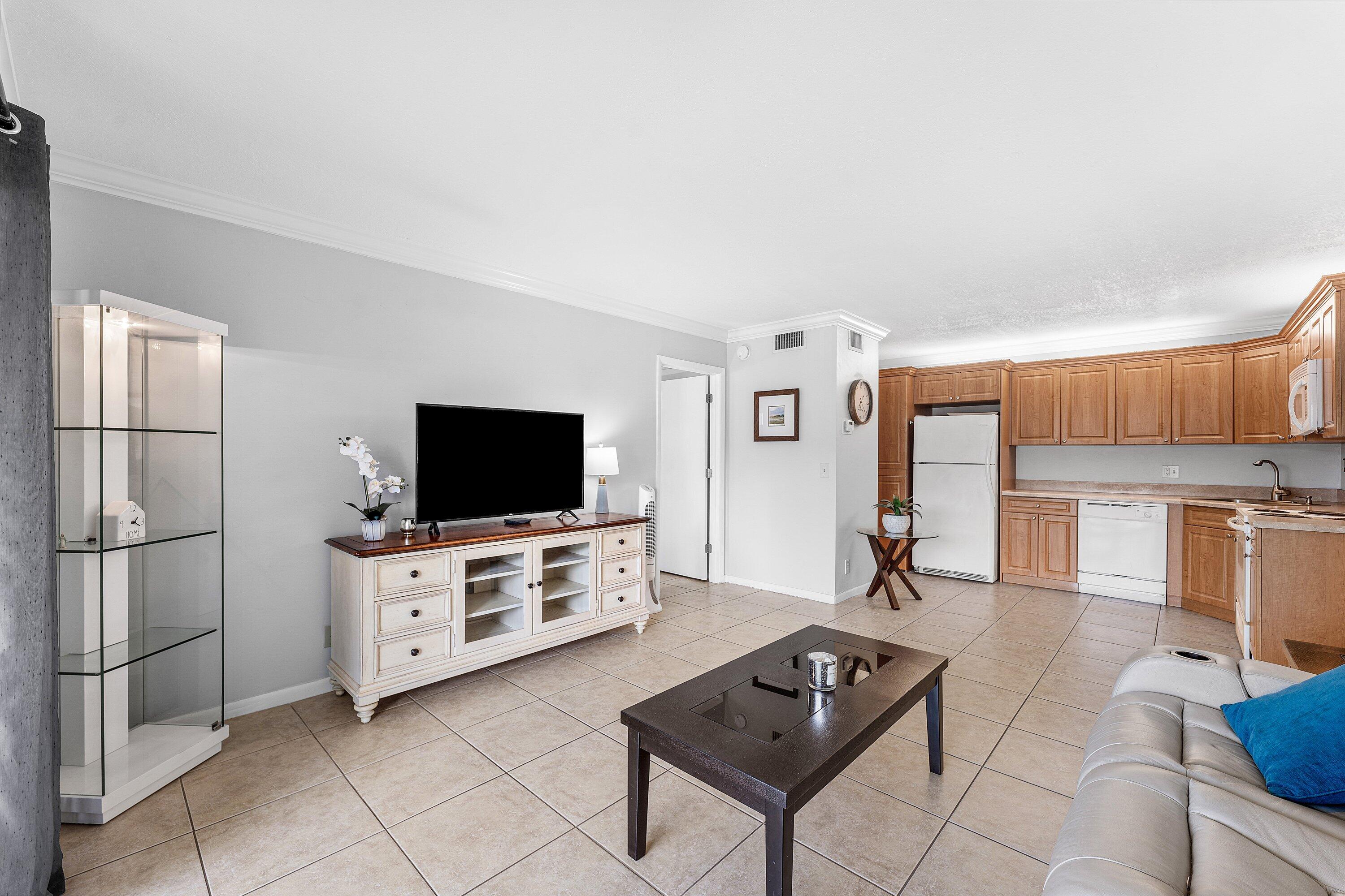 PALM CLUB VILLAGE II CONDO - Residential