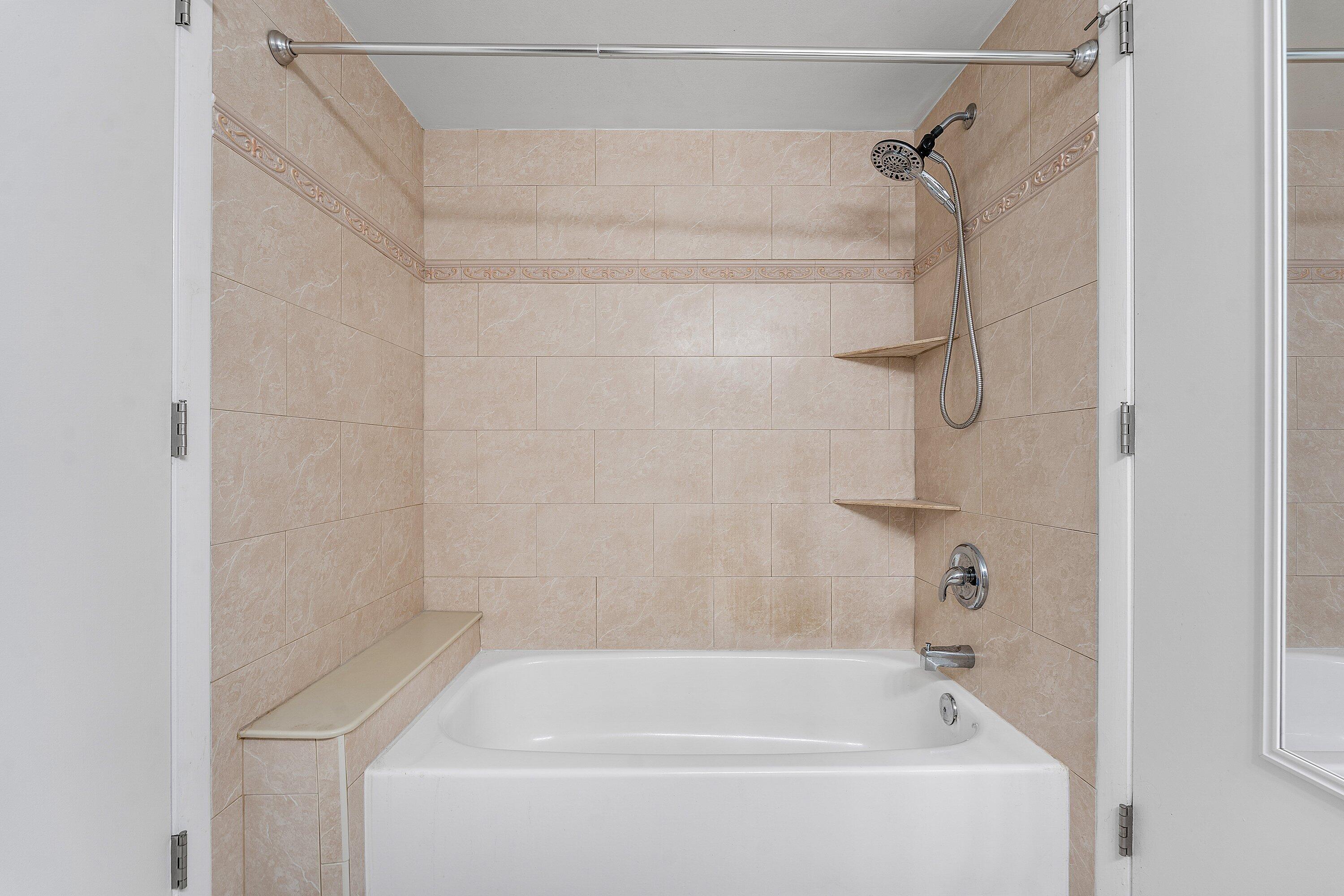 PALM CLUB VILLAGE II CONDO - Residential