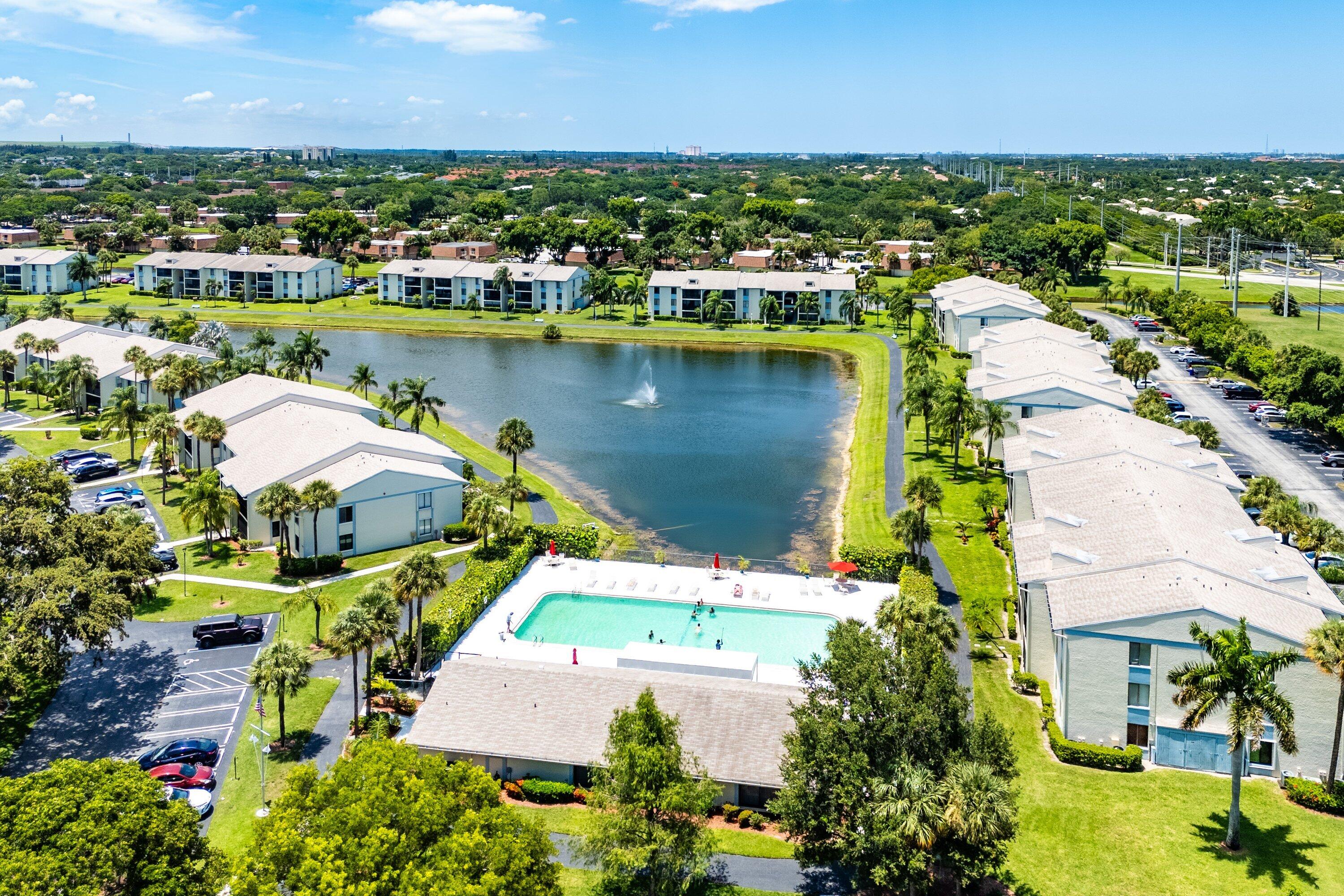 PALM CLUB VILLAGE II CONDO - Residential