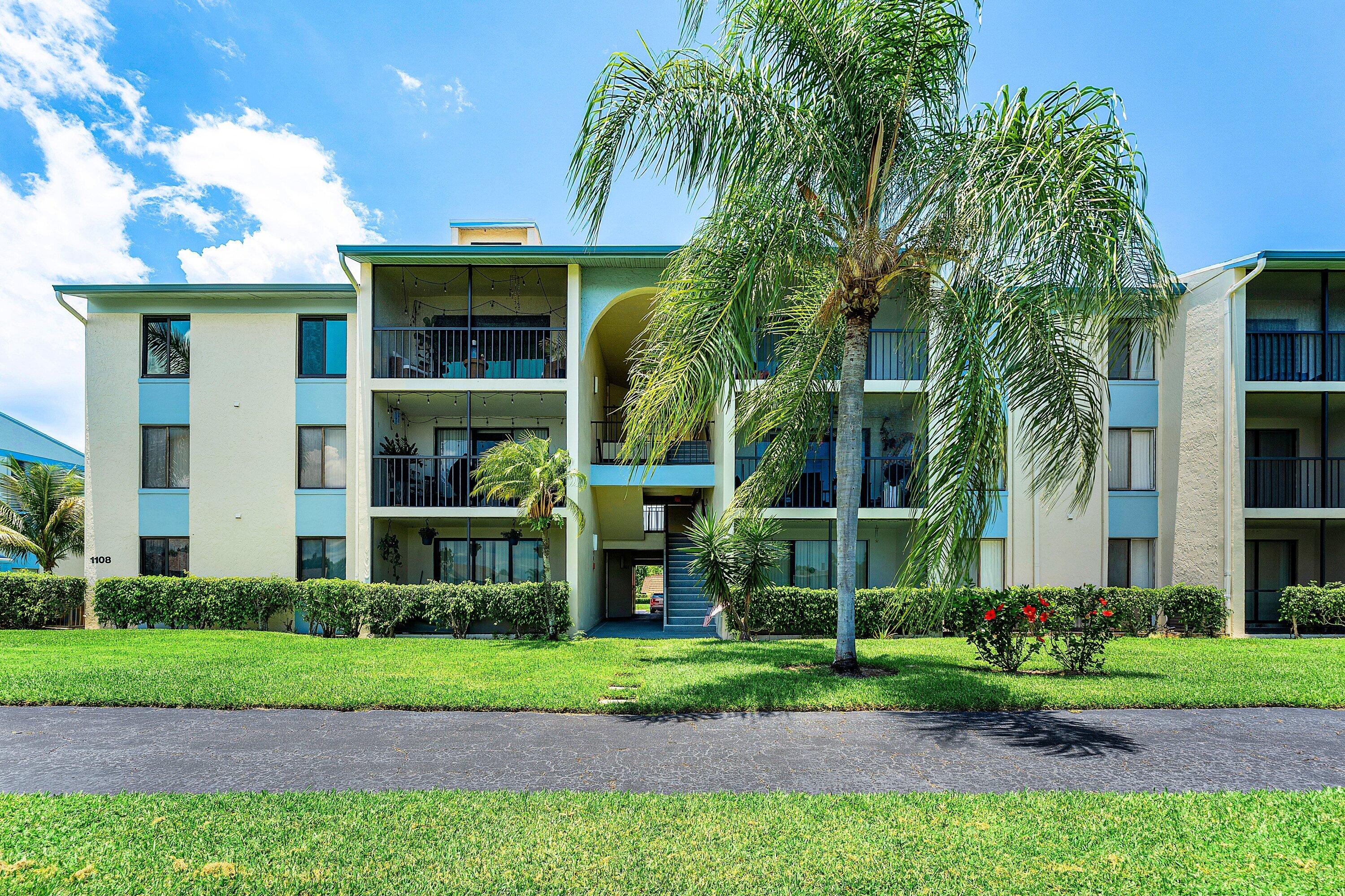 PALM CLUB VILLAGE II CONDO - Residential